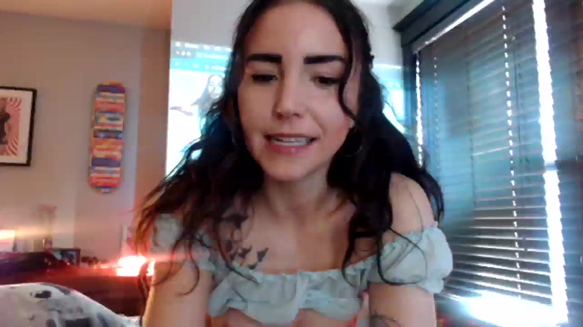 Gallery image thumbnail from Goddess_Lx's myfreecams stream on, 02/05/2024, 16:23 image 7 of 20