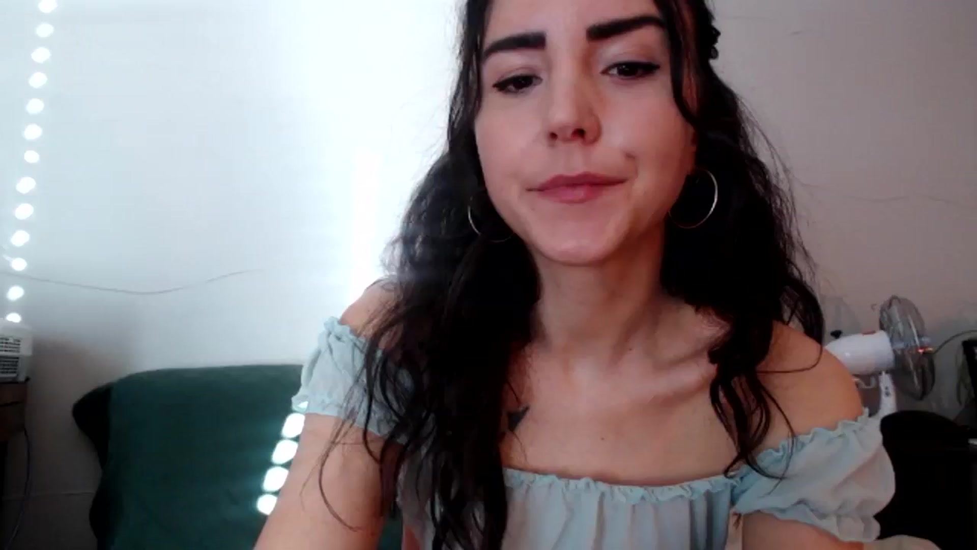 Gallery image thumbnail from Goddess_Lx's myfreecams stream on, 02/05/2024, 16:23 image 10 of 20