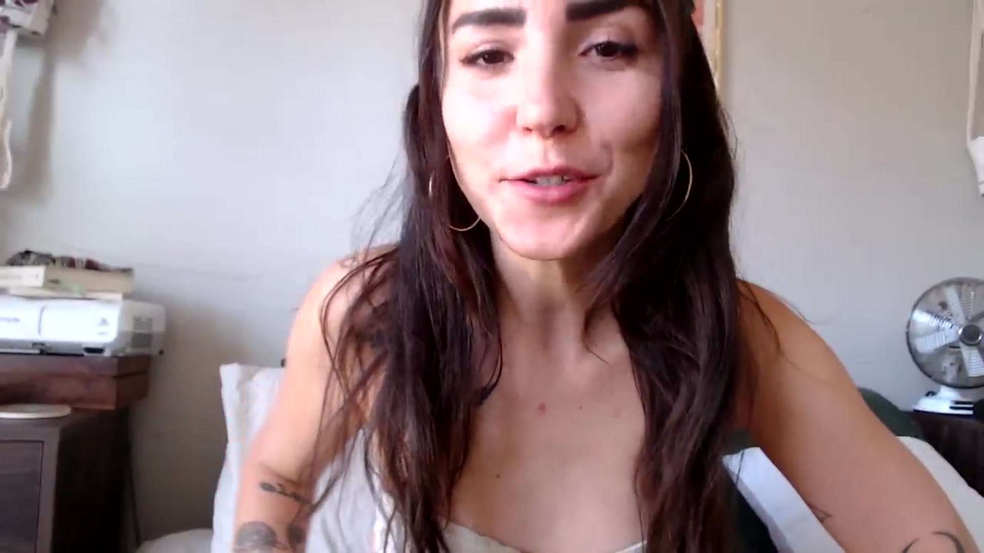 Gallery image thumbnail from Goddess_Lx's myfreecams stream on, 06/07/2024, 15:28 image 2 of 20