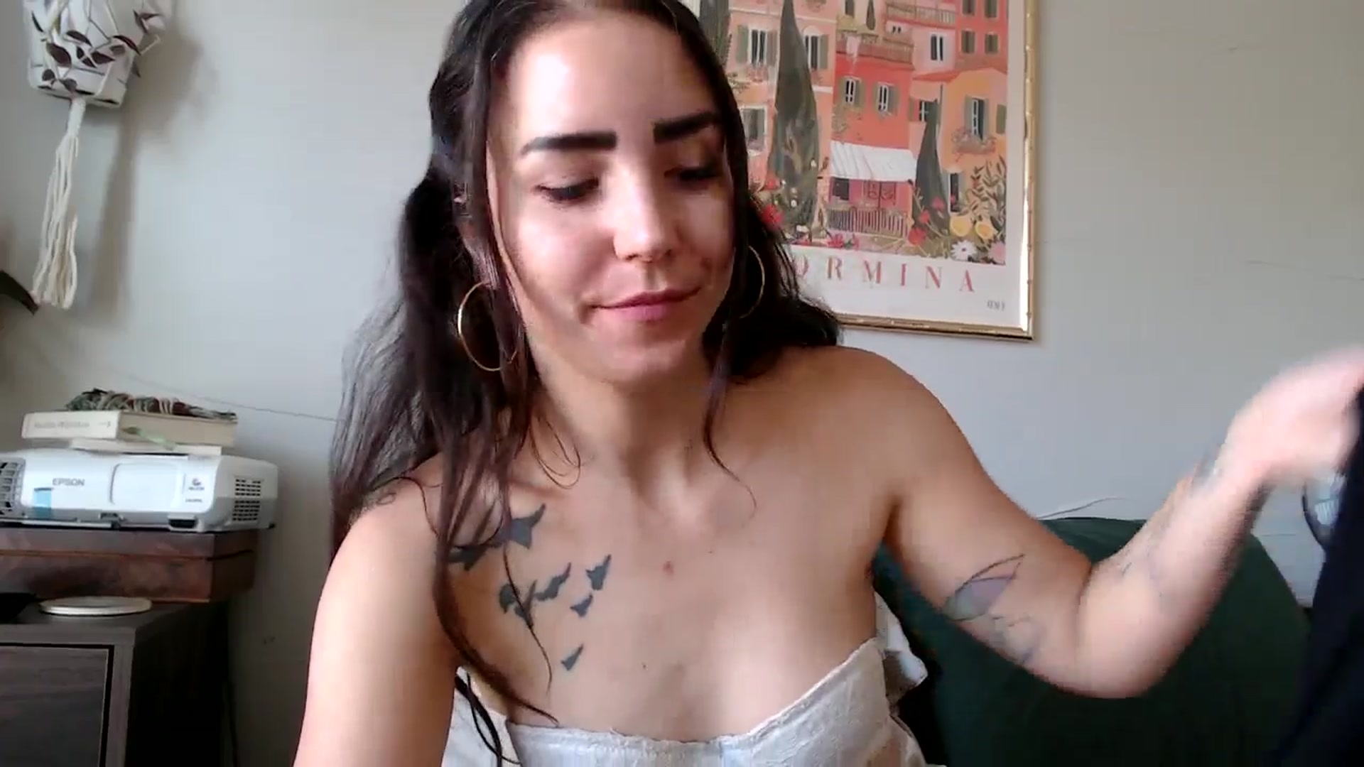 Gallery image thumbnail from Goddess_Lx's myfreecams stream on, 06/07/2024, 16:04 image 6 of 20