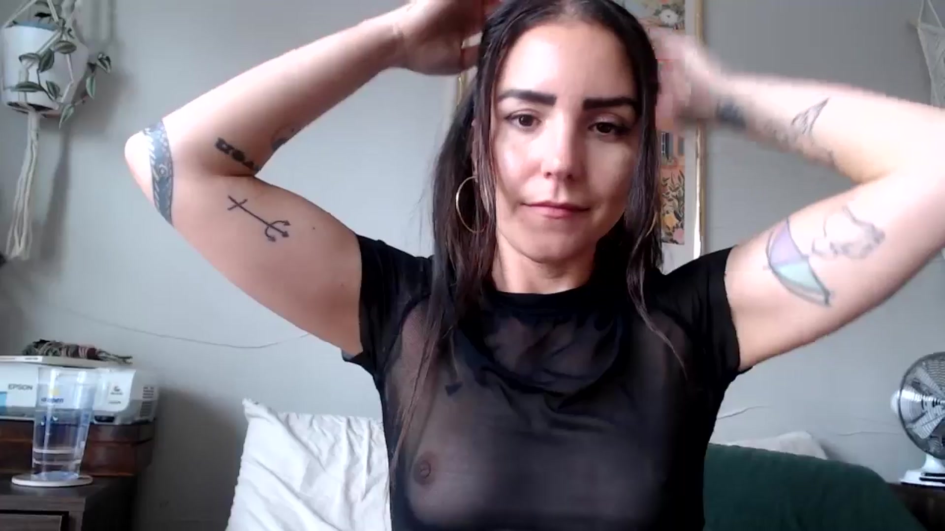 Gallery image thumbnail from Goddess_Lx's myfreecams stream on, 06/14/2024, 18:35 image 8 of 20