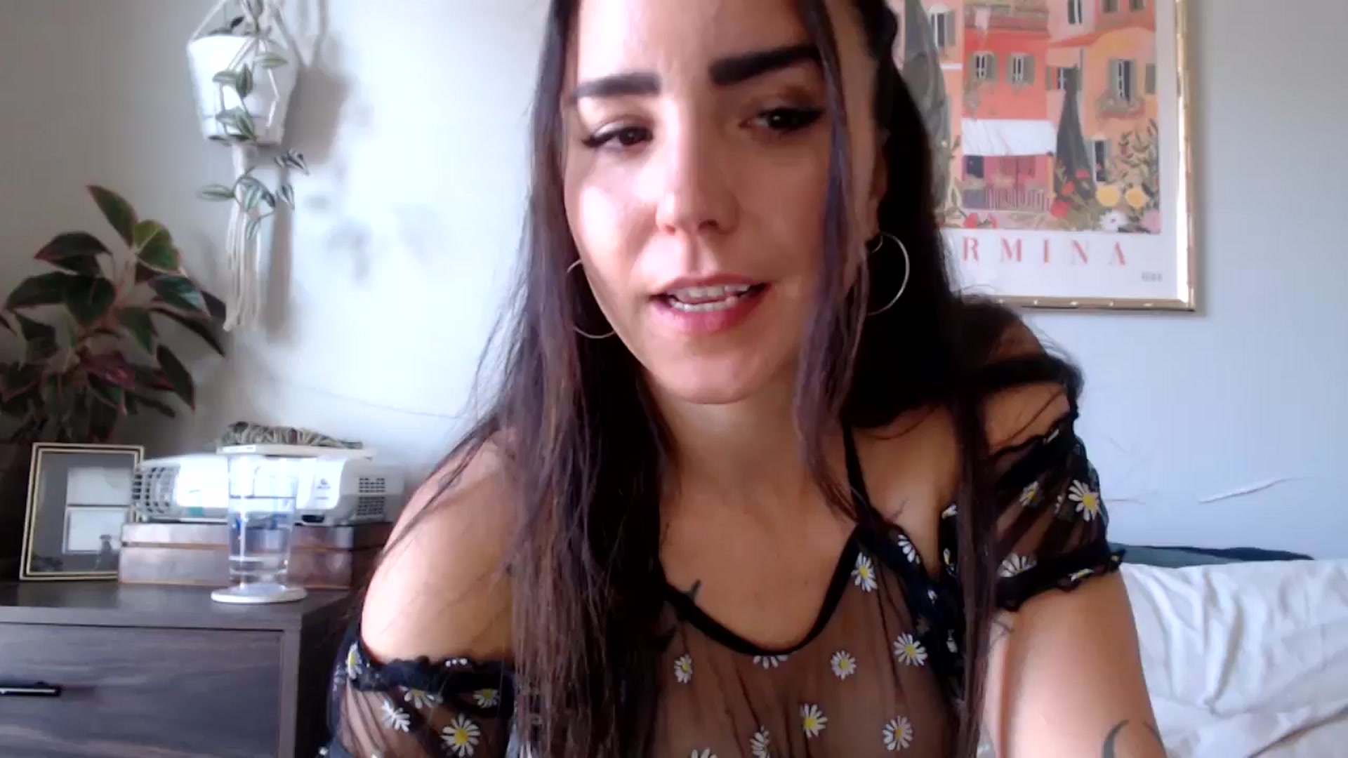 Gallery image thumbnail from Goddess_Lx's myfreecams stream on, 08/14/2024, 15:09 image 20 of 20