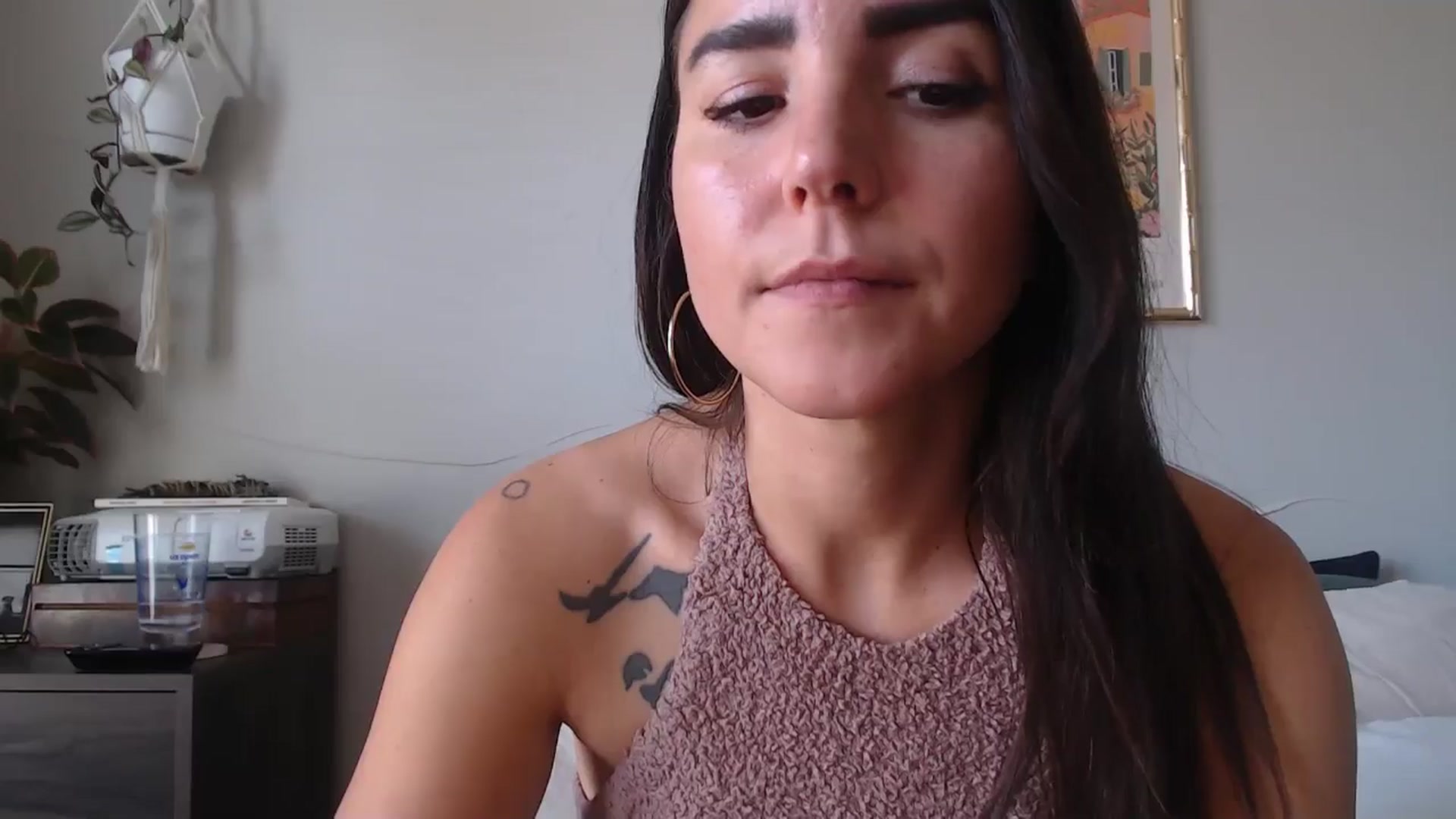 Gallery image thumbnail from Goddess_Lx's myfreecams stream on, 09/02/2024, 17:39 image 6 of 20