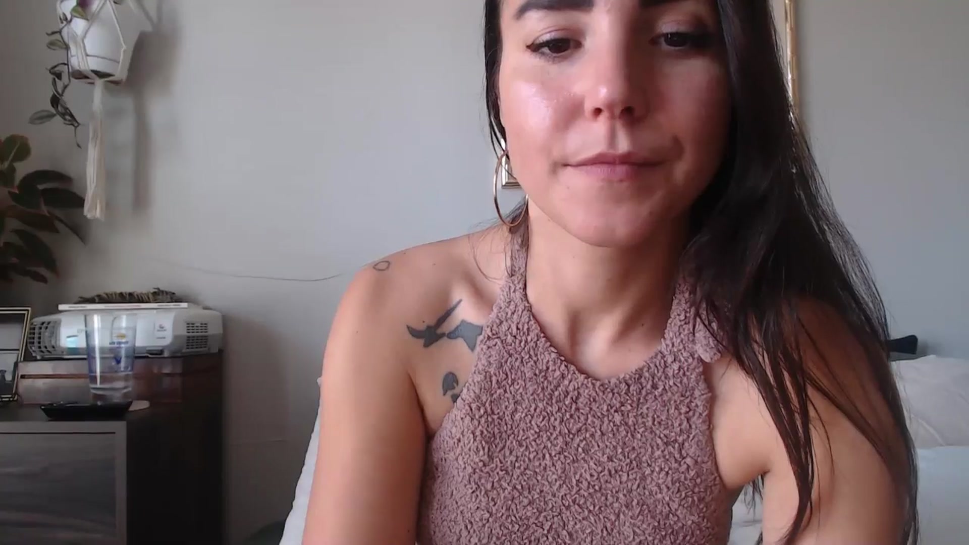 Gallery image thumbnail from Goddess_Lx's myfreecams stream on, 09/02/2024, 17:39 image 3 of 20