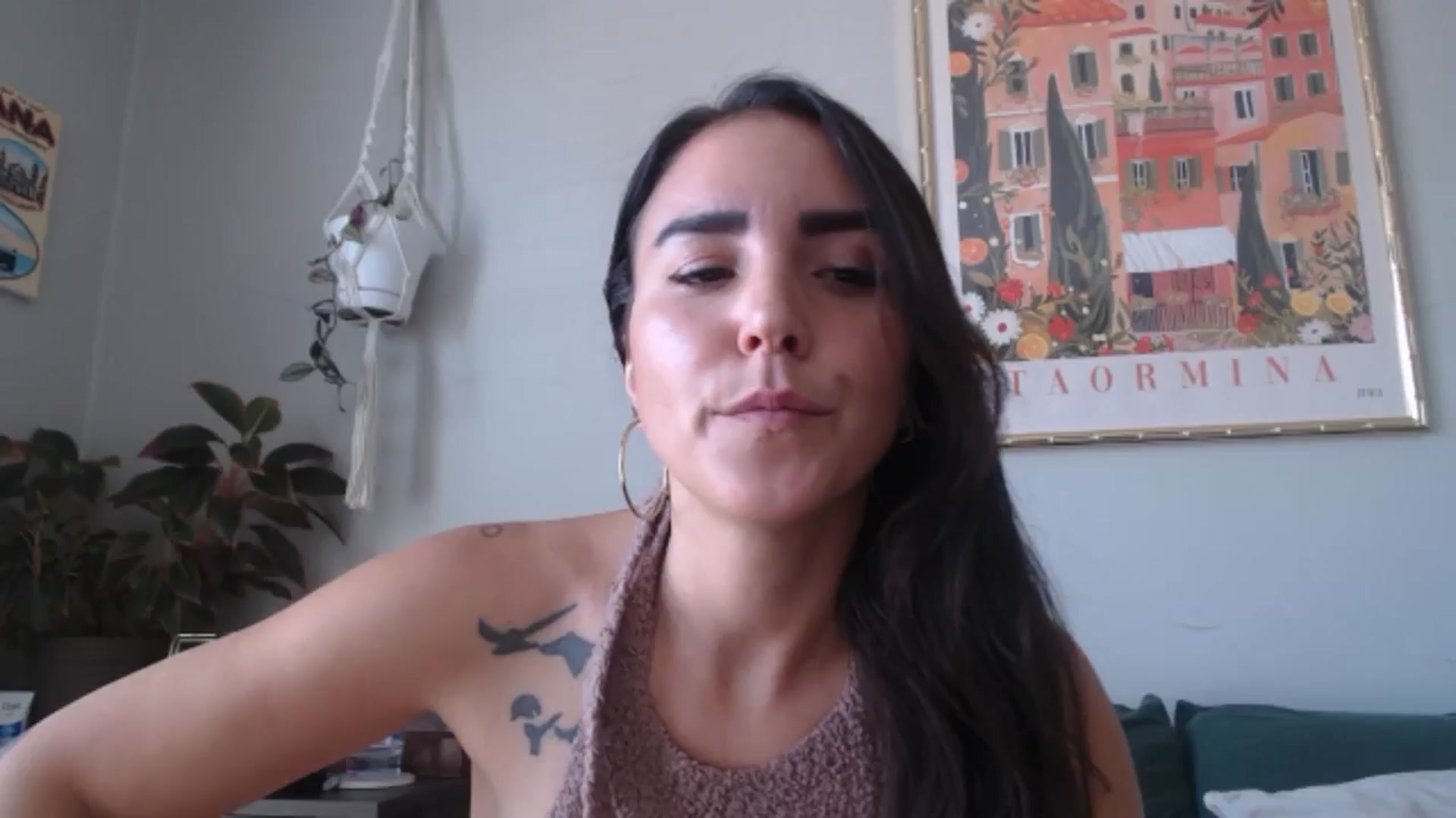 Gallery image thumbnail from Goddess_Lx's myfreecams stream on, 09/02/2024, 19:38 image 20 of 20