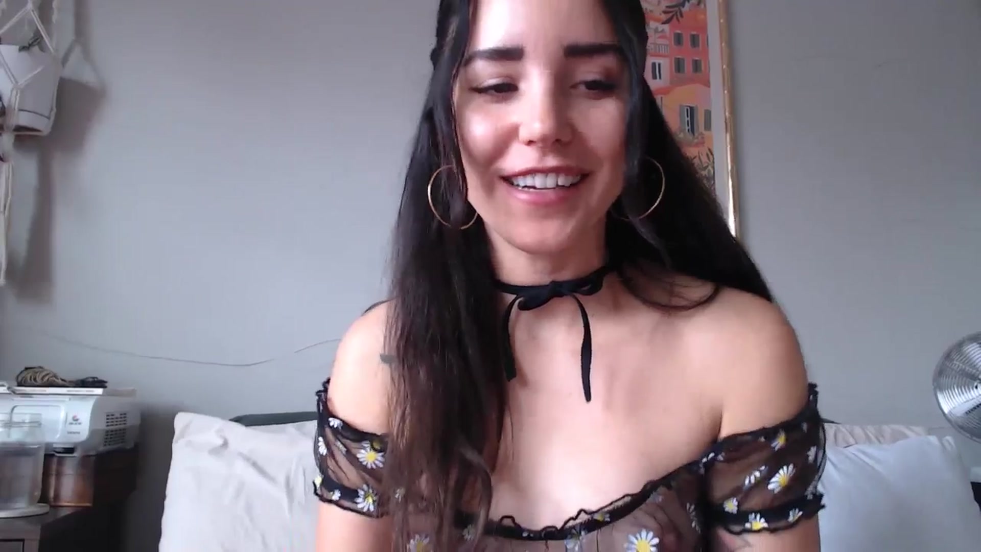 Gallery image thumbnail from Goddess_Lx's myfreecams stream on, 12/09/2024, 18:48 image 3 of 20