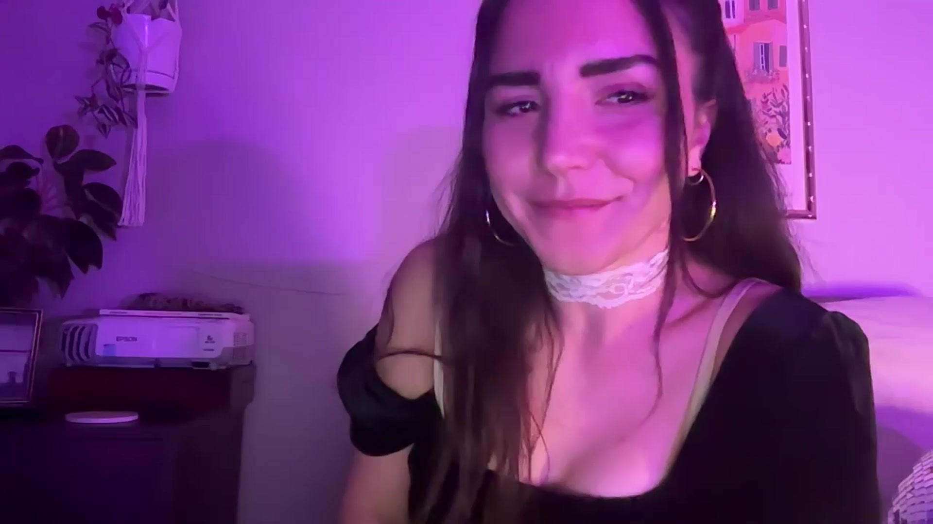 Gallery image thumbnail from Goddess_Lx's myfreecams stream on, 01/01/2025, 08:07 image 16 of 20