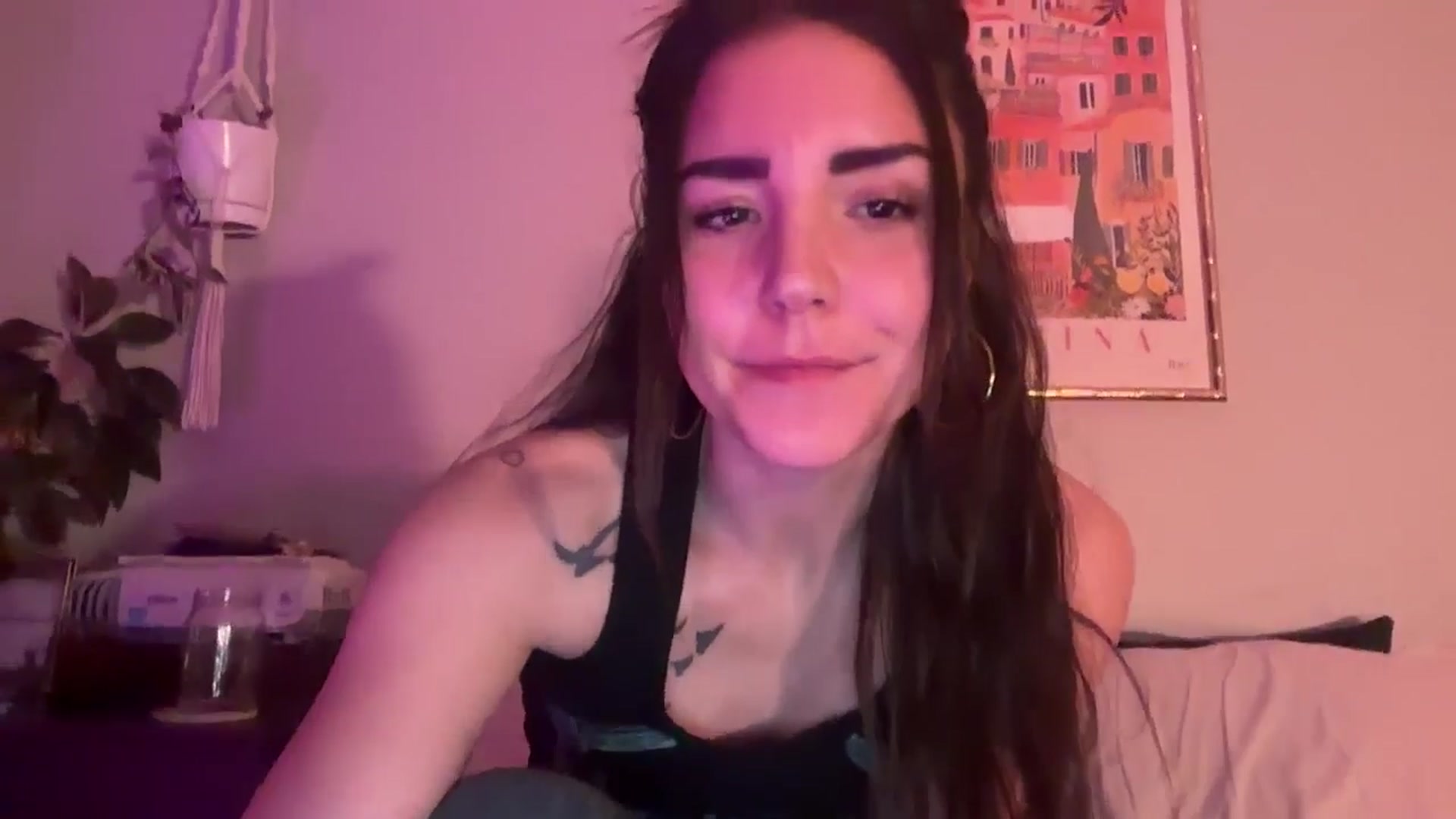 Gallery image thumbnail from Goddess_Lx's myfreecams stream on, 01/21/2025, 01:11 image 3 of 20