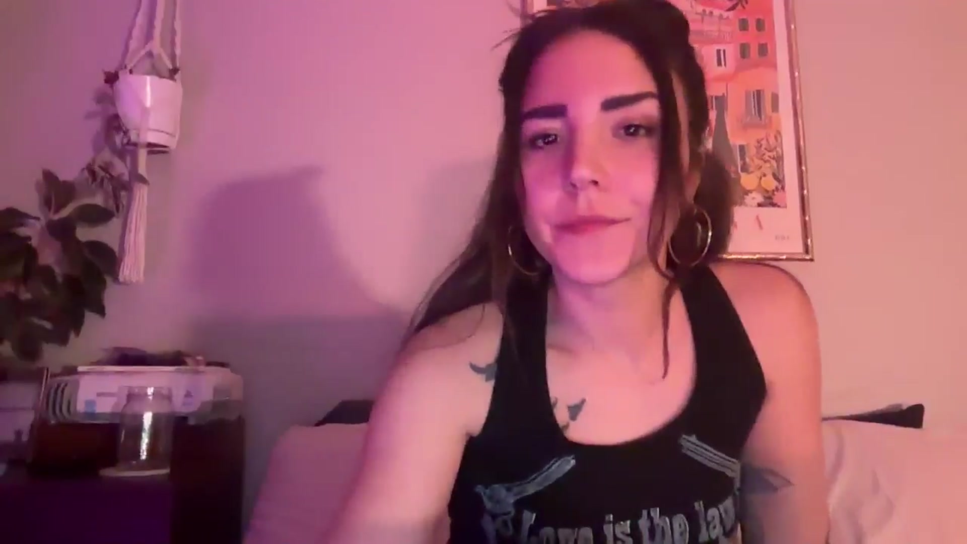 Gallery image thumbnail from Goddess_Lx's myfreecams stream on, 01/21/2025, 01:11 image 8 of 20