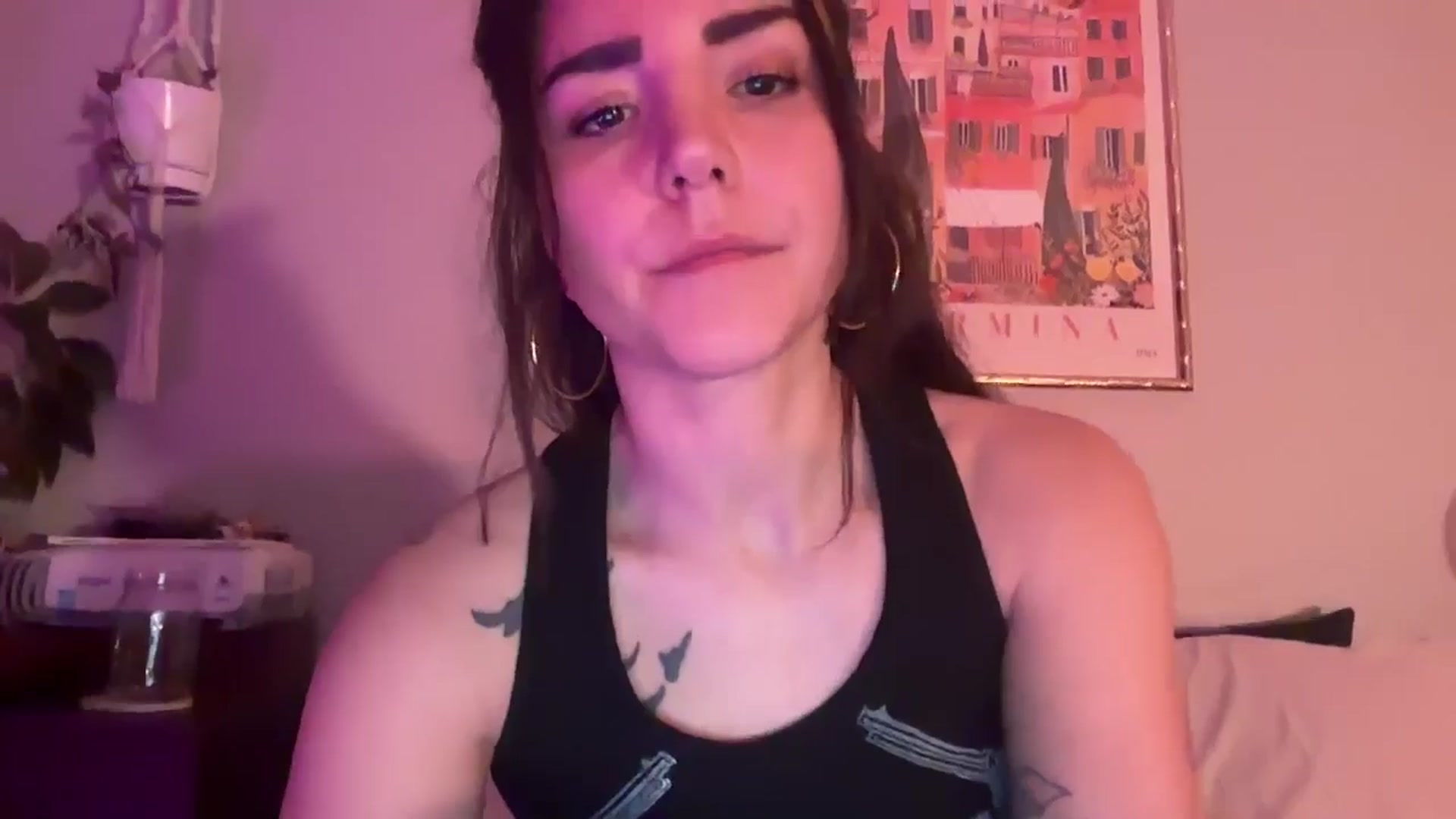 Gallery image thumbnail from Goddess_Lx's myfreecams stream on, 01/21/2025, 01:11 image 17 of 20