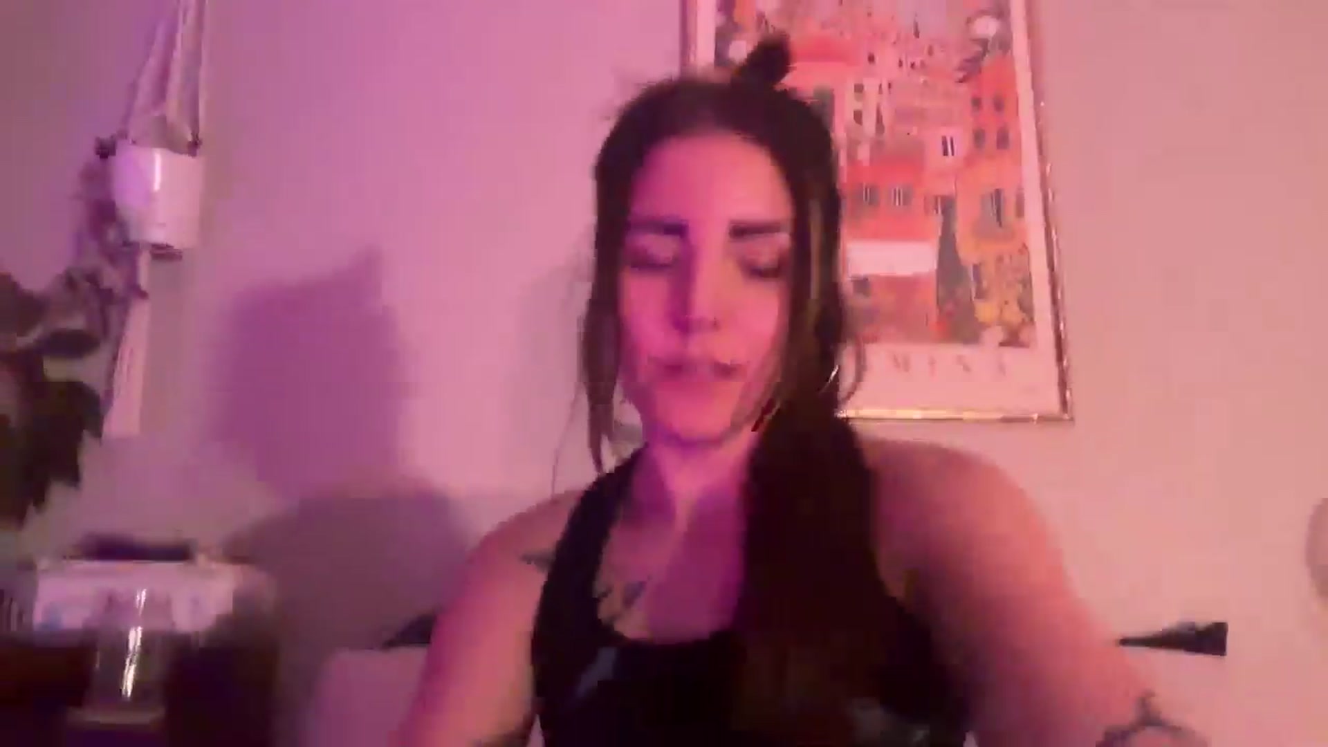 Gallery image thumbnail from Goddess_Lx's myfreecams stream on, 01/21/2025, 01:11 image 15 of 20