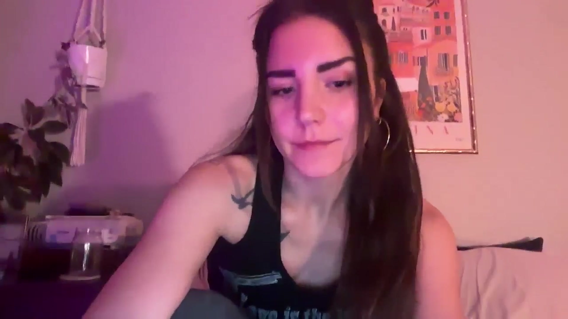 Gallery image thumbnail from Goddess_Lx's myfreecams stream on, 01/21/2025, 01:11 image 4 of 20