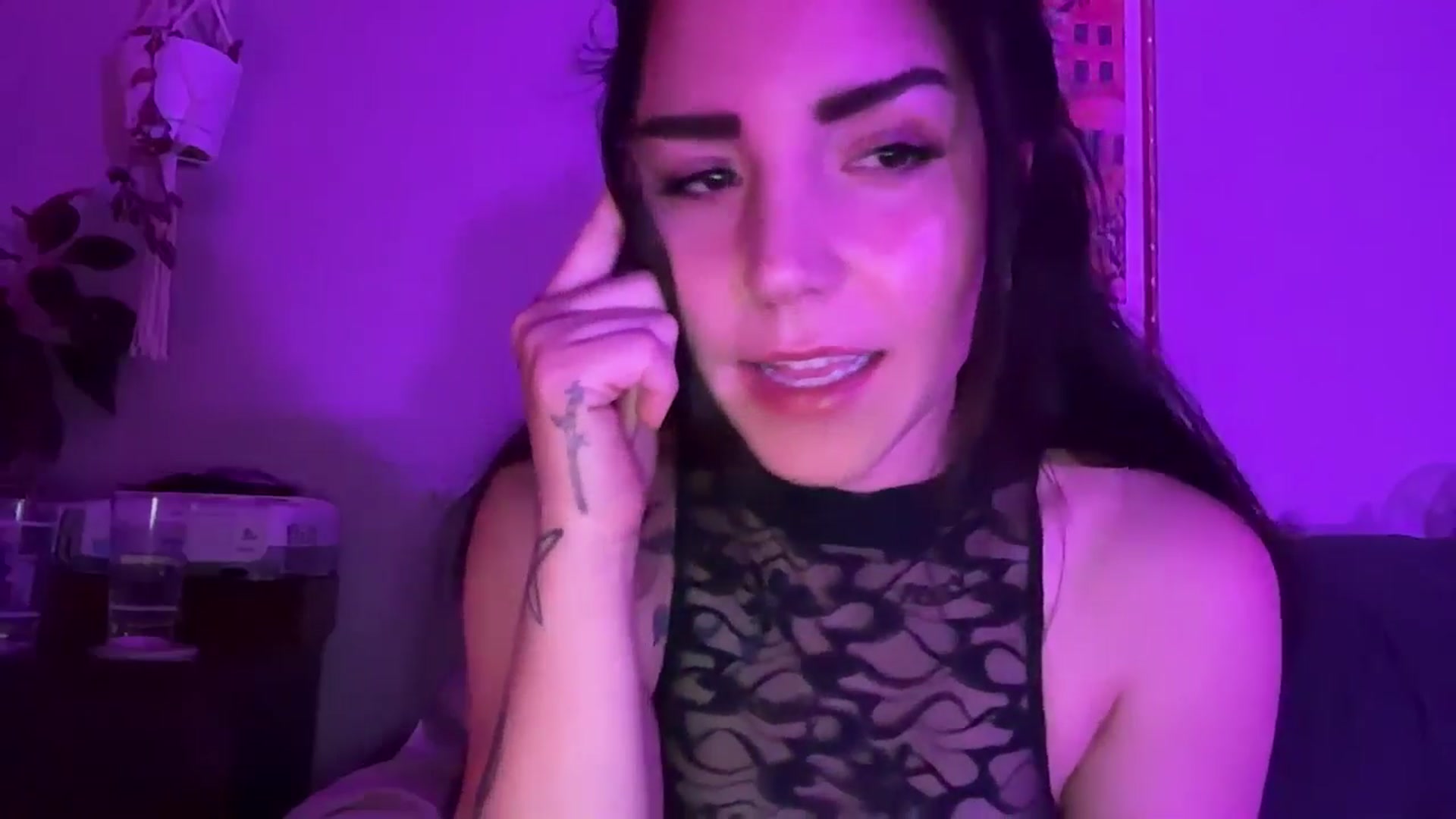 Gallery image thumbnail from Goddess_Lx's myfreecams stream on, 02/25/2025, 02:42 image 16 of 20