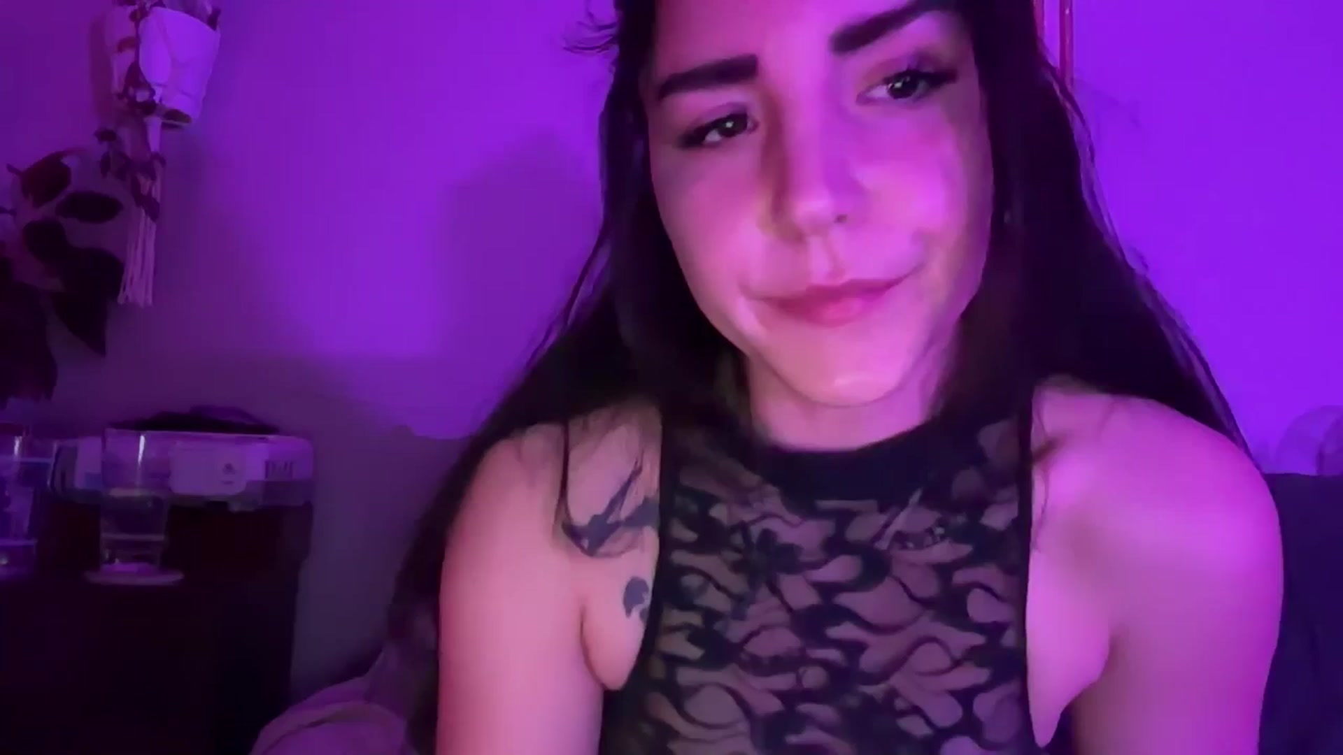 Gallery image thumbnail from Goddess_Lx's myfreecams stream on, 02/25/2025, 02:42 image 15 of 20