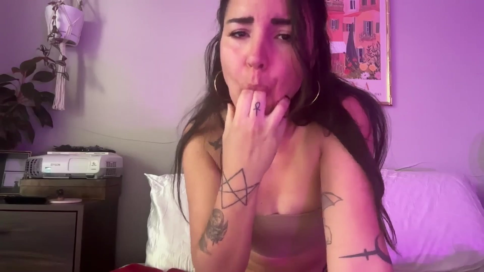 Gallery image thumbnail from Goddess_Lx's myfreecams stream on, 03/14/2025, 16:10 image 7 of 20