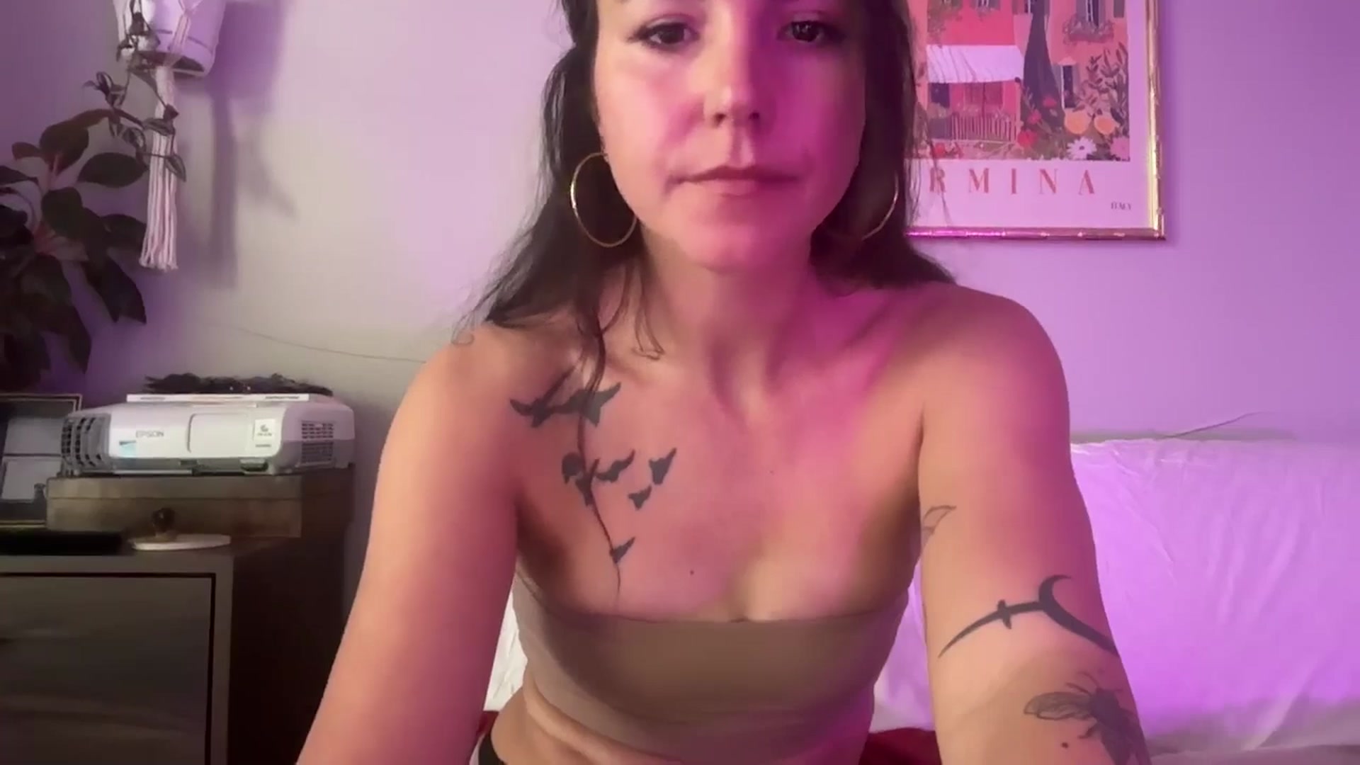 Gallery image thumbnail from Goddess_Lx's myfreecams stream on, 03/14/2025, 16:10 image 20 of 20