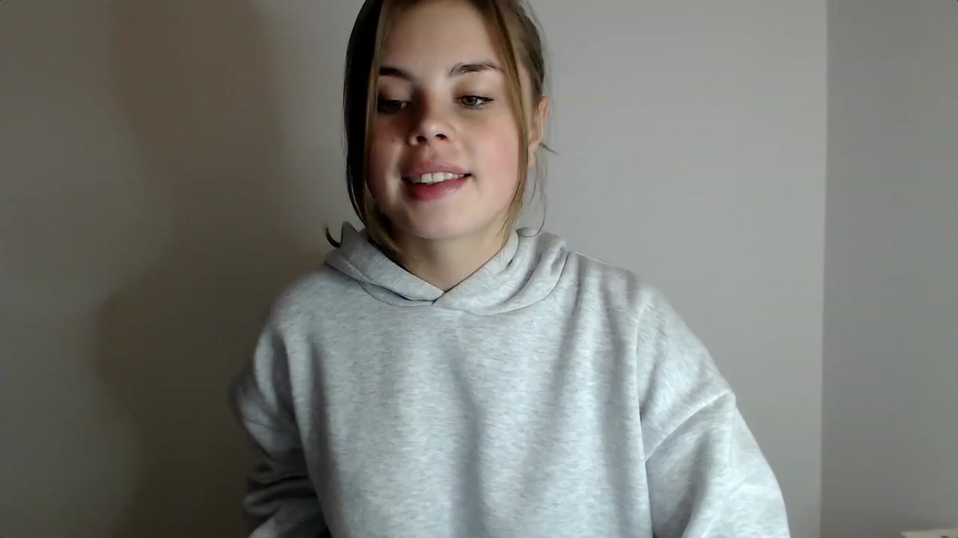 Gallery image thumbnail from Goddess_amour's myfreecams stream on, 01/24/2024, 19:17 image 4 of 20