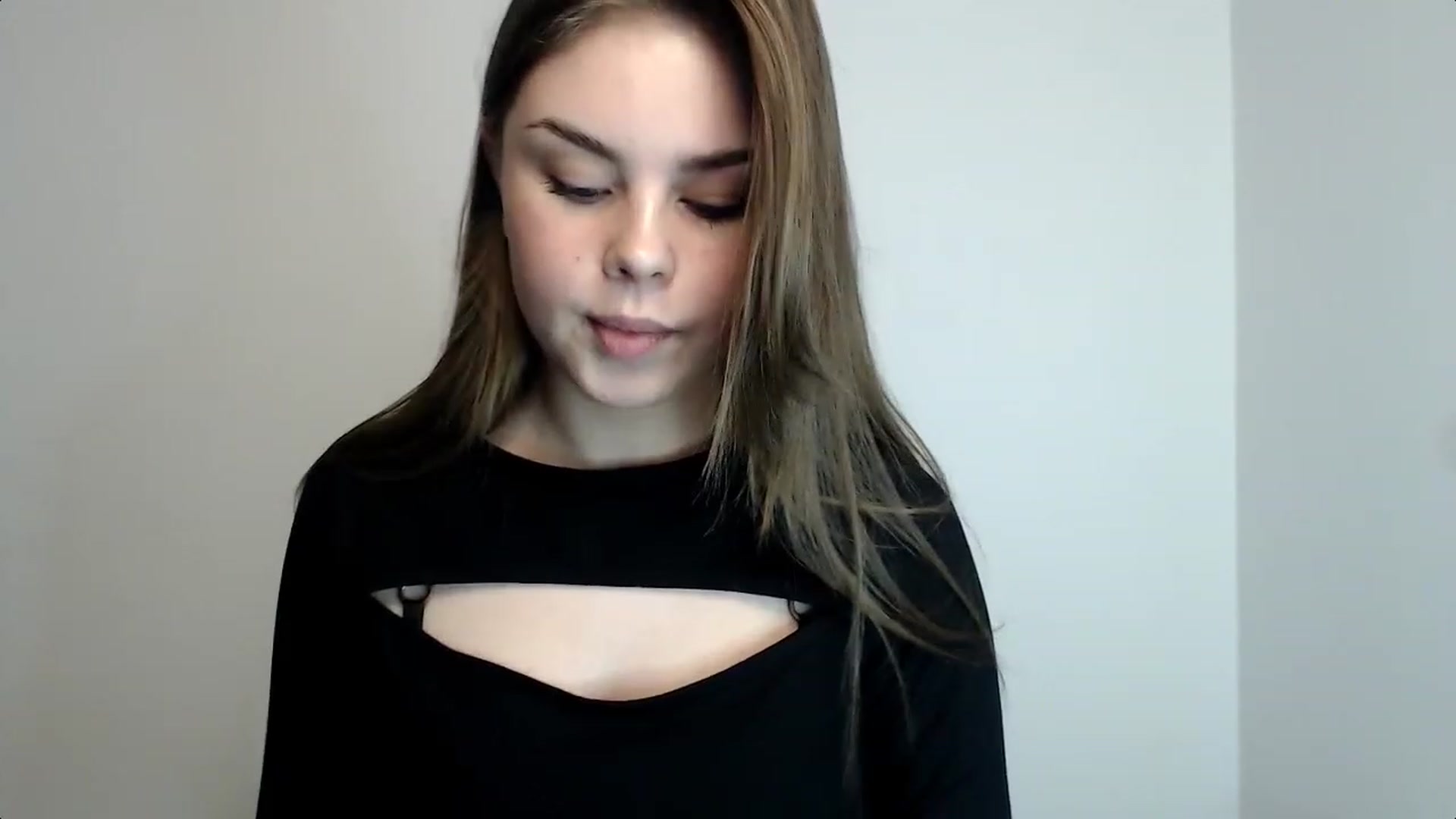 Gallery image thumbnail from Goddess_amour's myfreecams stream on, 01/25/2024, 15:24 image 9 of 20
