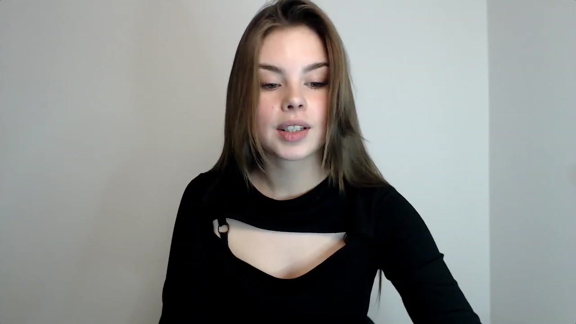 Gallery image thumbnail from Goddess_amour's myfreecams stream on, 01/25/2024, 15:24 image 8 of 20