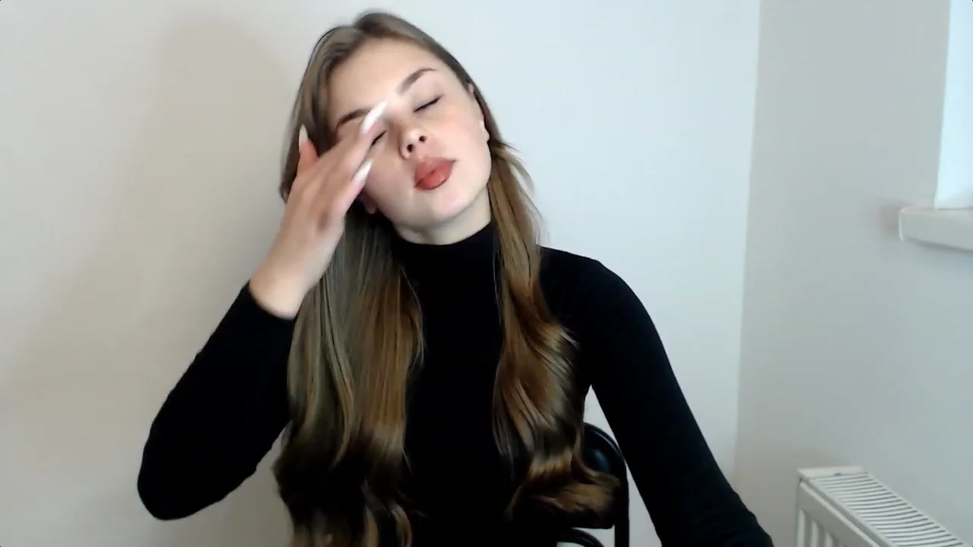 Gallery image thumbnail from Goddess_amour's myfreecams stream on, 01/26/2024, 15:31 image 7 of 20