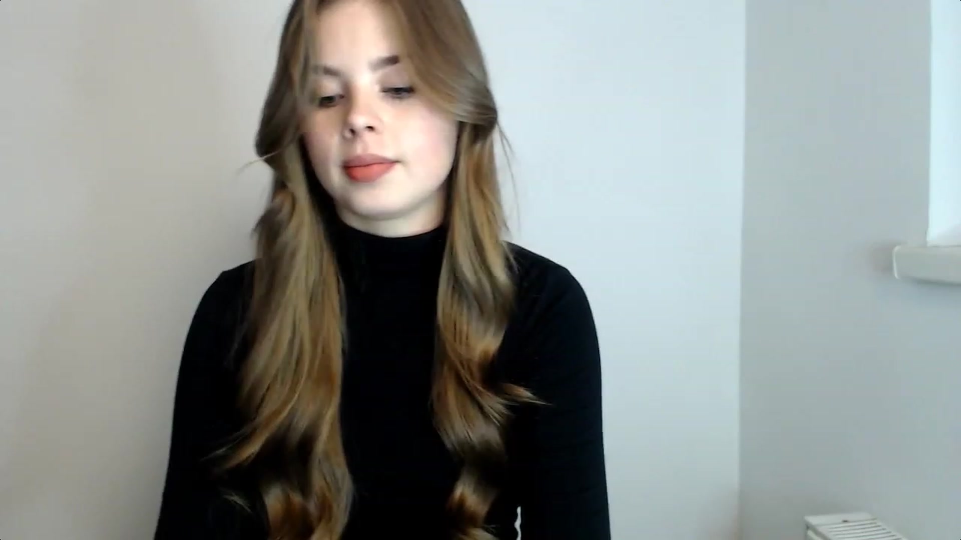 Gallery image thumbnail from Goddess_amour's myfreecams stream on, 01/26/2024, 16:45 image 8 of 20