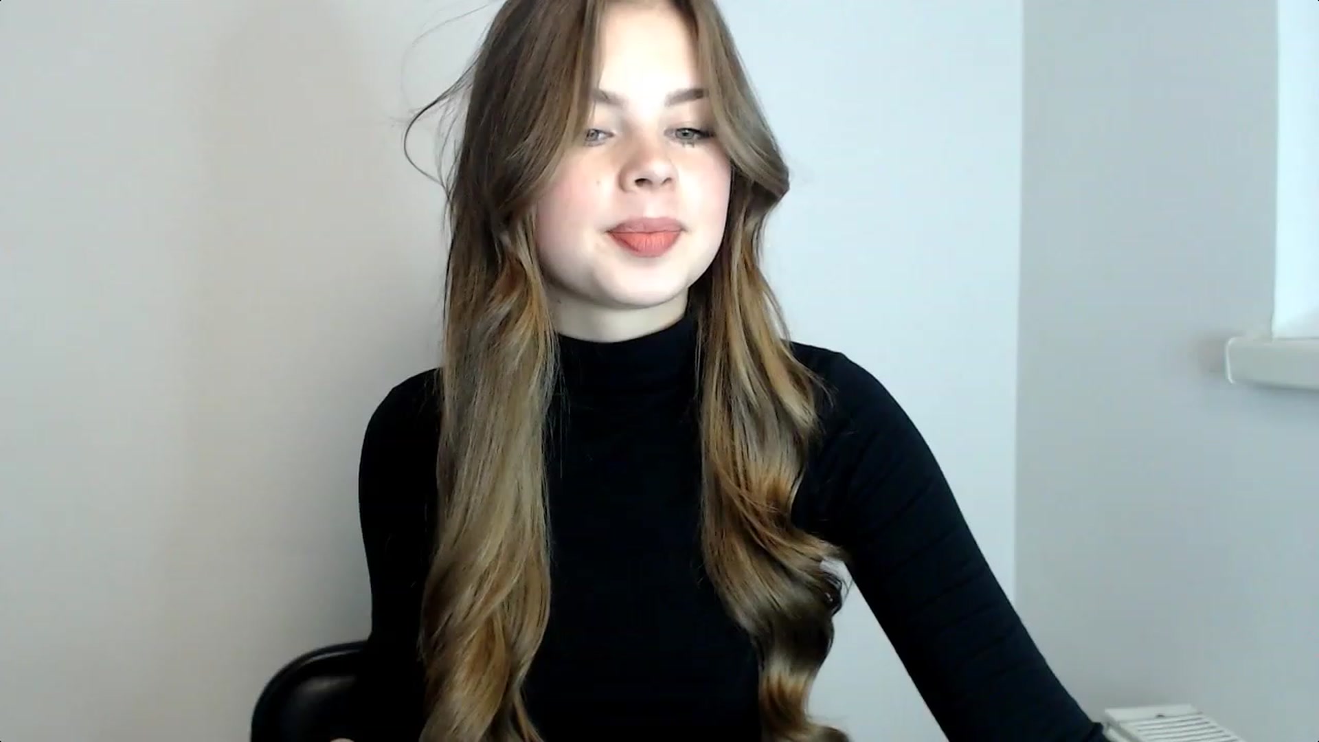 Gallery image thumbnail from Goddess_amour's myfreecams stream on, 01/26/2024, 16:45 image 10 of 20