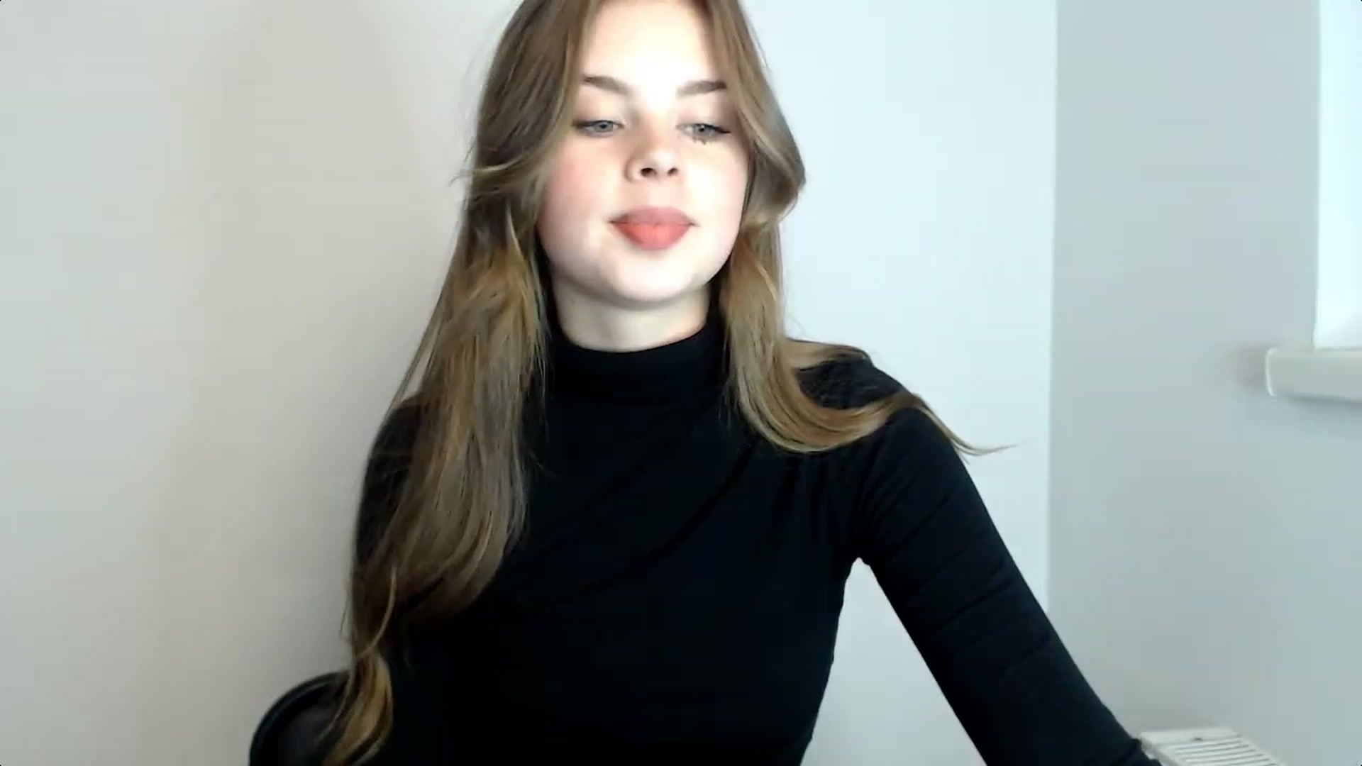 Gallery image thumbnail from Goddess_amour's myfreecams stream on, 01/26/2024, 16:45 image 5 of 20