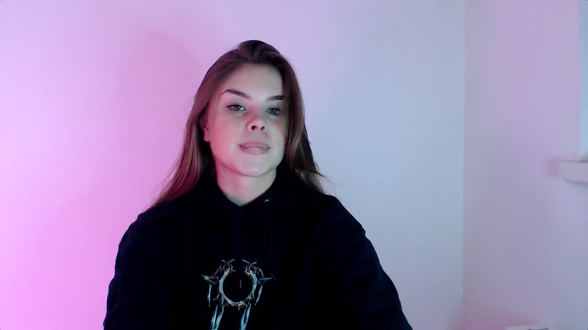 Gallery image thumbnail from Goddess_amour's myfreecams stream on, 01/29/2024, 17:12 image 12 of 20