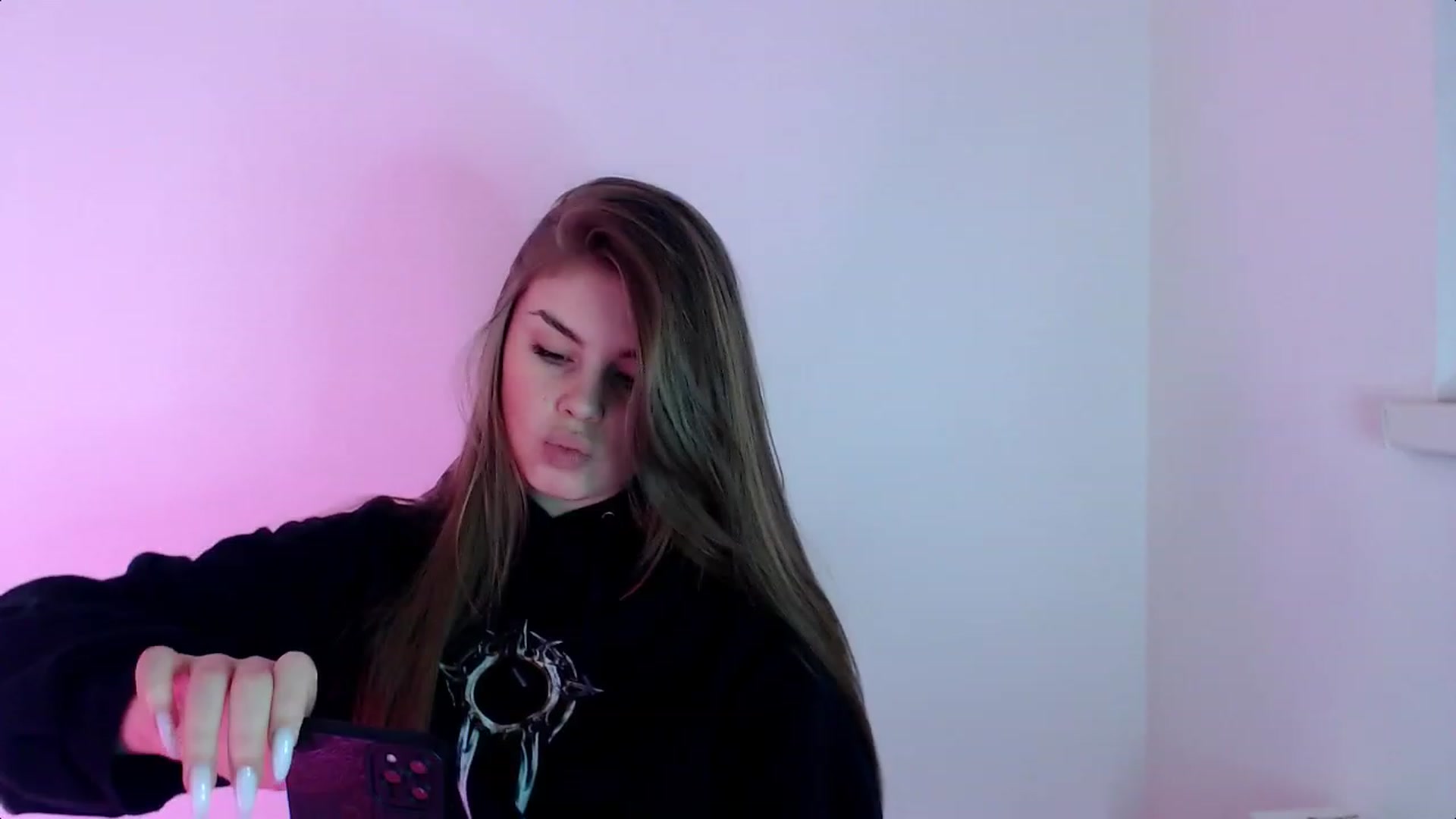 Gallery image thumbnail from Goddess_amour's myfreecams stream on, 01/29/2024, 17:12 image 1 of 20