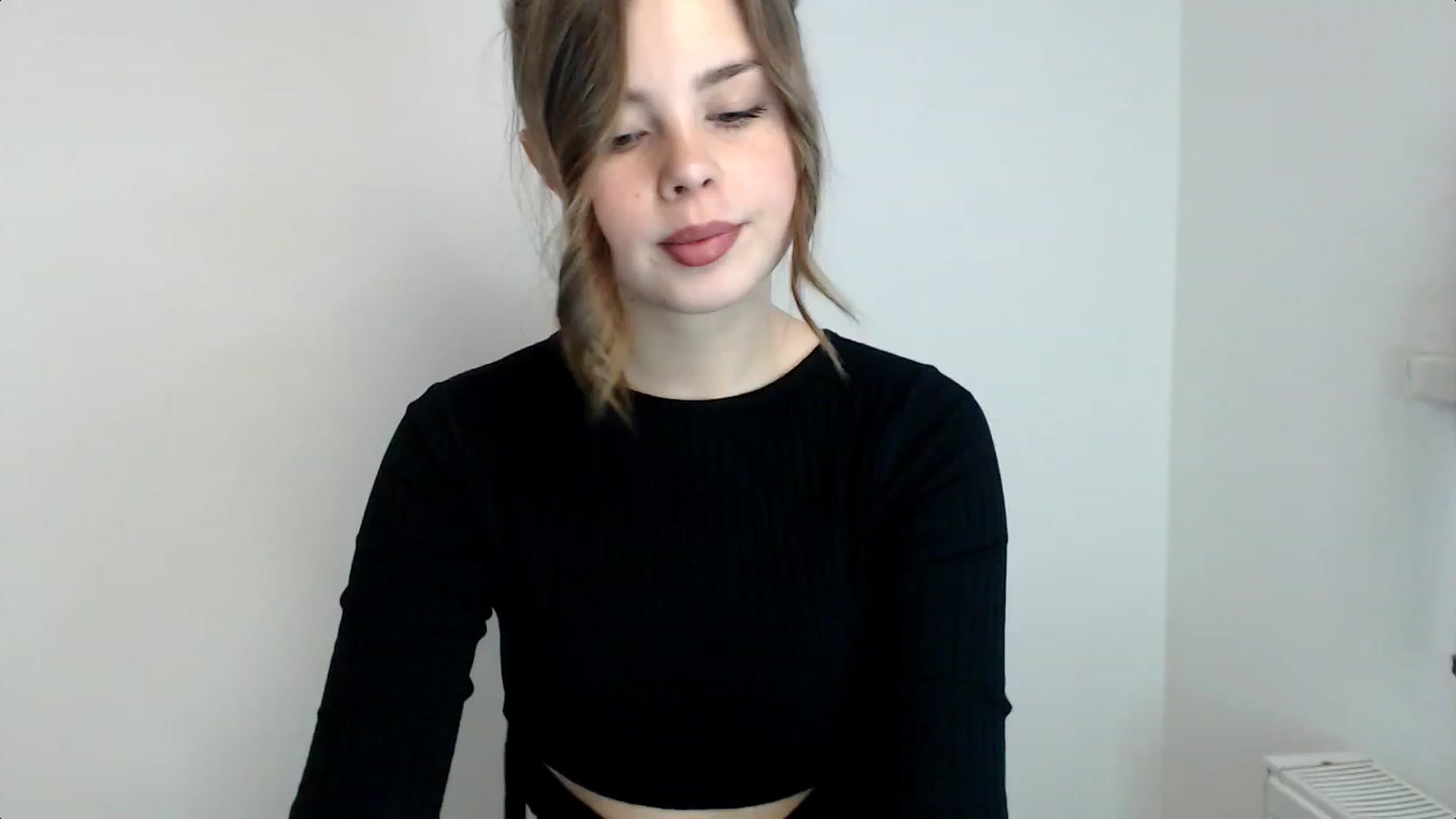 Gallery image thumbnail from Goddess_amour's myfreecams stream on, 02/01/2024, 15:54 image 5 of 20
