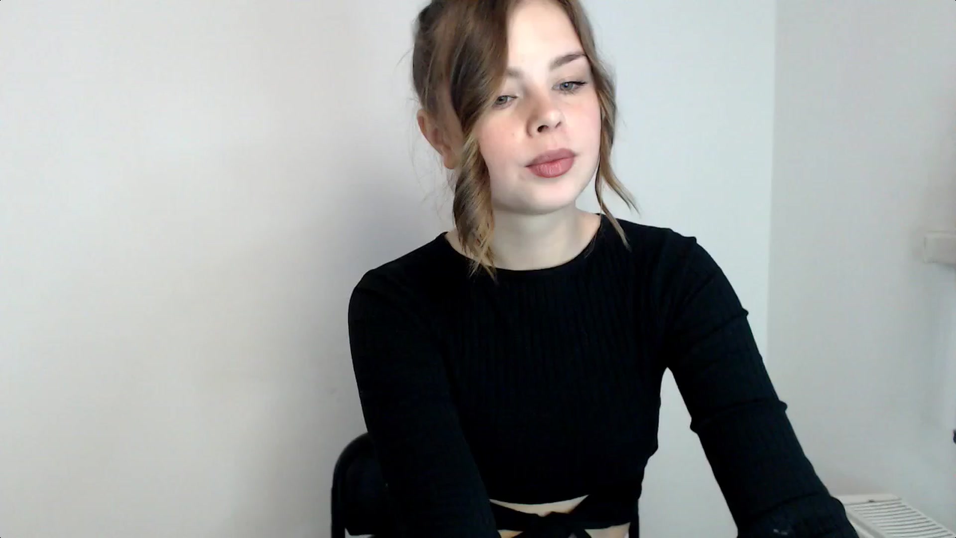 Gallery image thumbnail from Goddess_amour's myfreecams stream on, 02/01/2024, 15:54 image 4 of 20