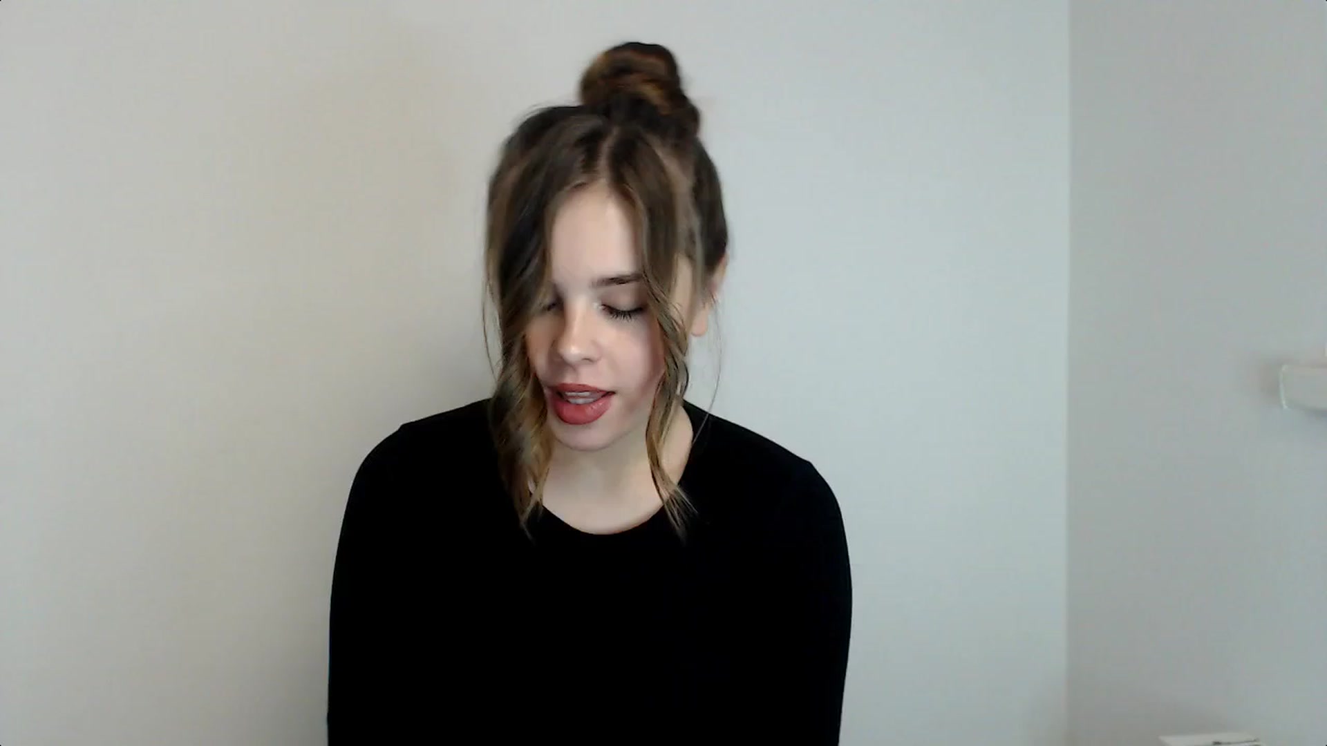 Gallery image thumbnail from Goddess_amour's myfreecams stream on, 02/01/2024, 17:00 image 19 of 20