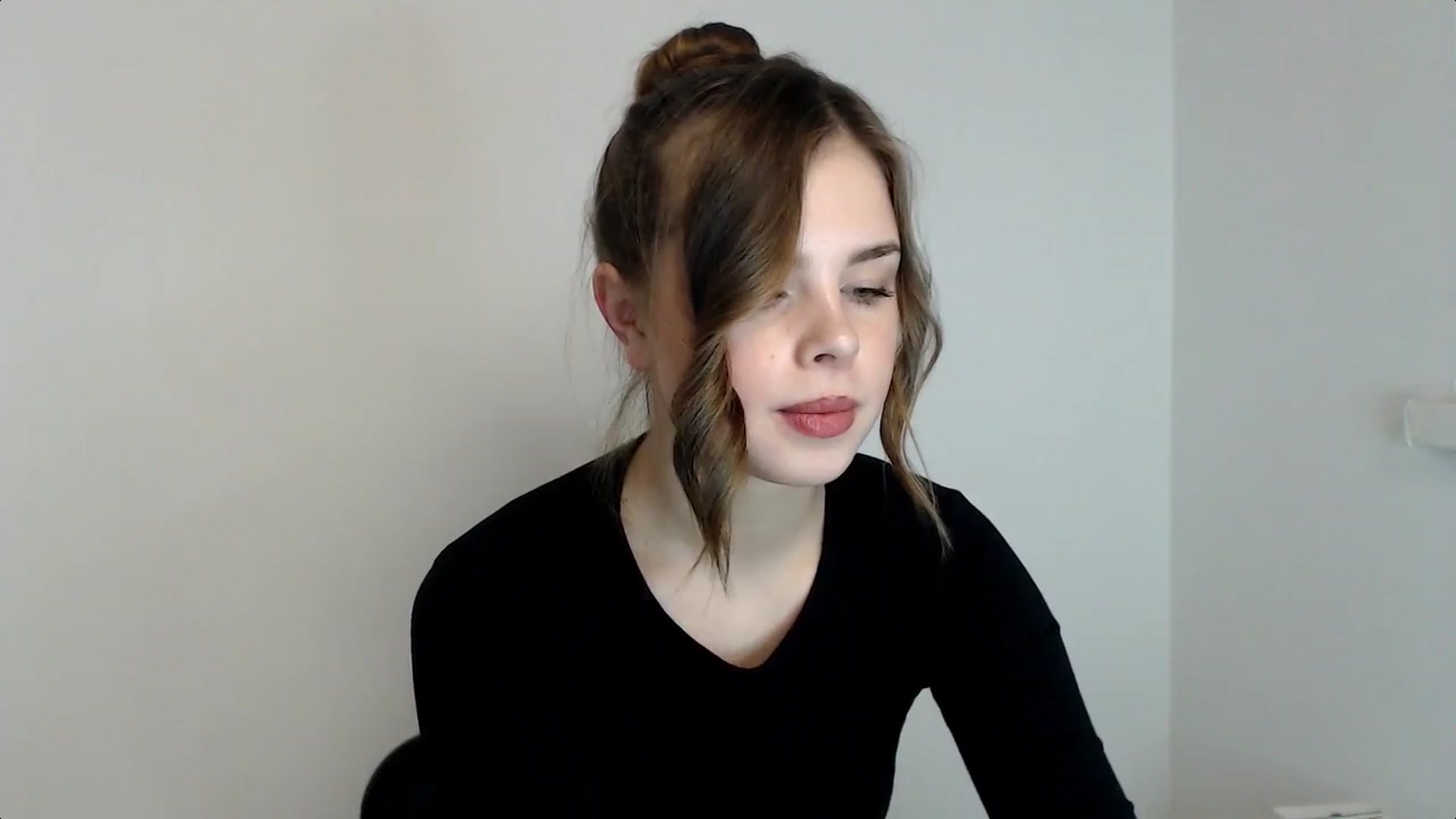 Gallery image thumbnail from Goddess_amour's myfreecams stream on, 02/01/2024, 17:00 image 14 of 20