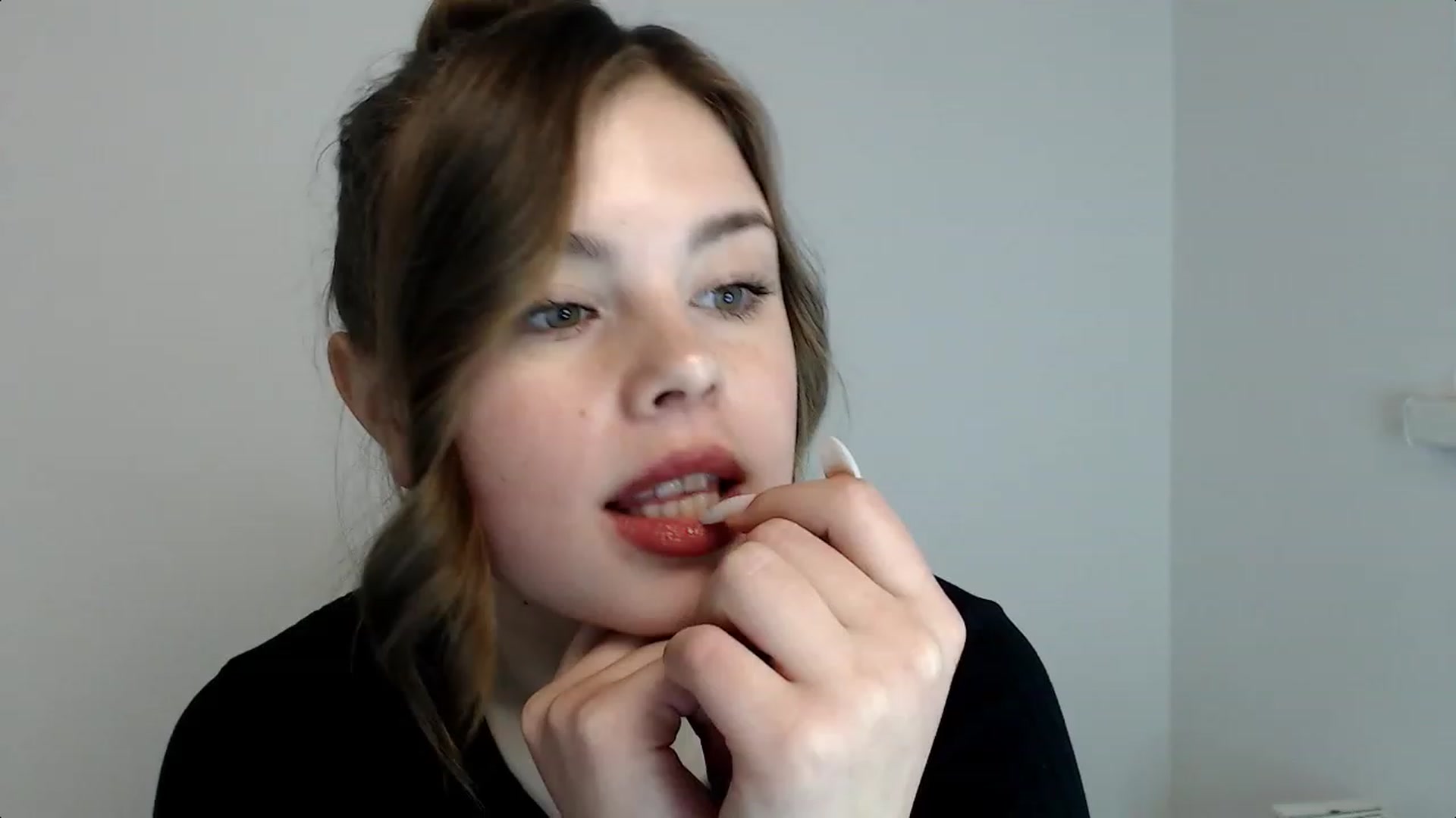 Gallery image thumbnail from Goddess_amour's myfreecams stream on, 02/01/2024, 18:15 image 3 of 20