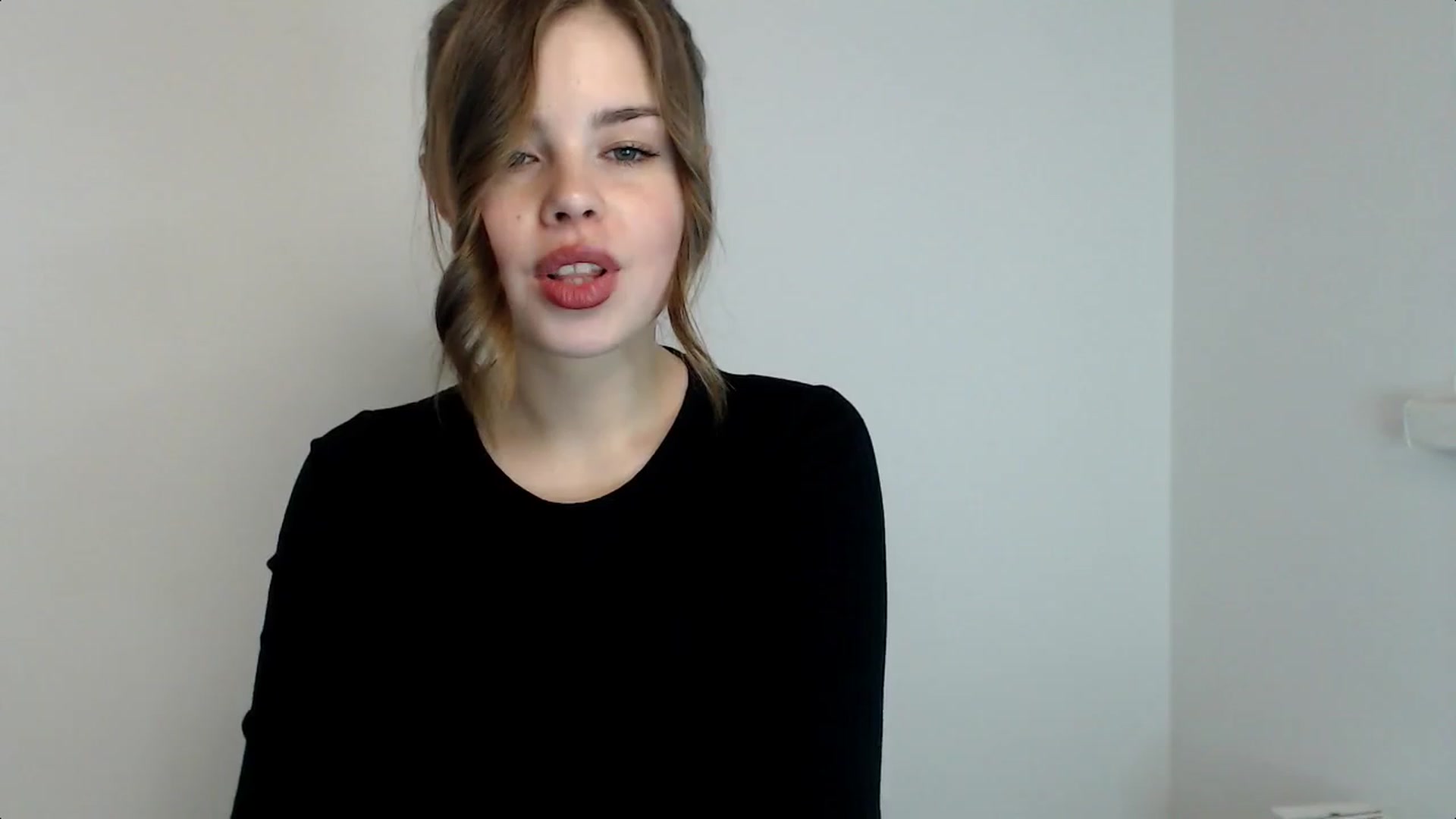 Gallery image thumbnail from Goddess_amour's myfreecams stream on, 02/01/2024, 18:15 image 9 of 20