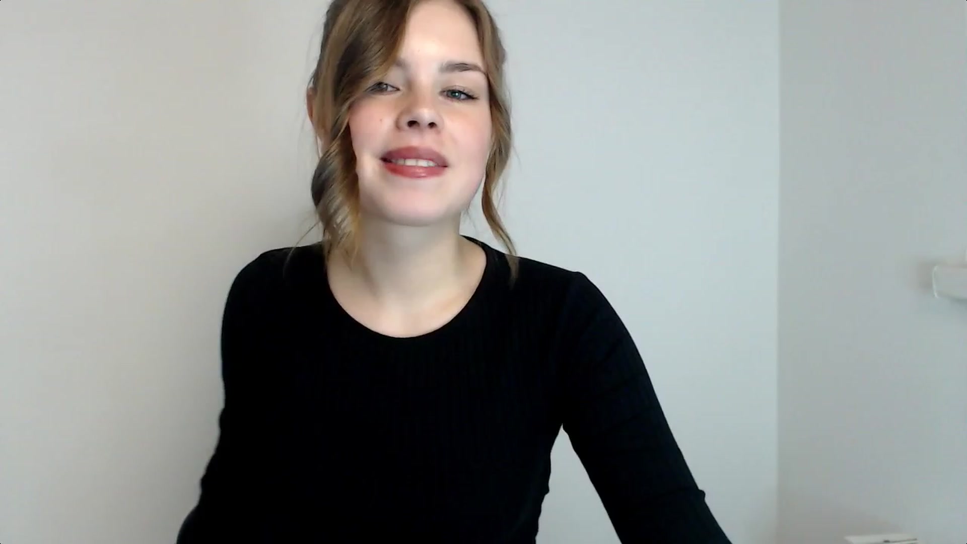 Gallery image thumbnail from Goddess_amour's myfreecams stream on, 02/01/2024, 18:15 image 14 of 20