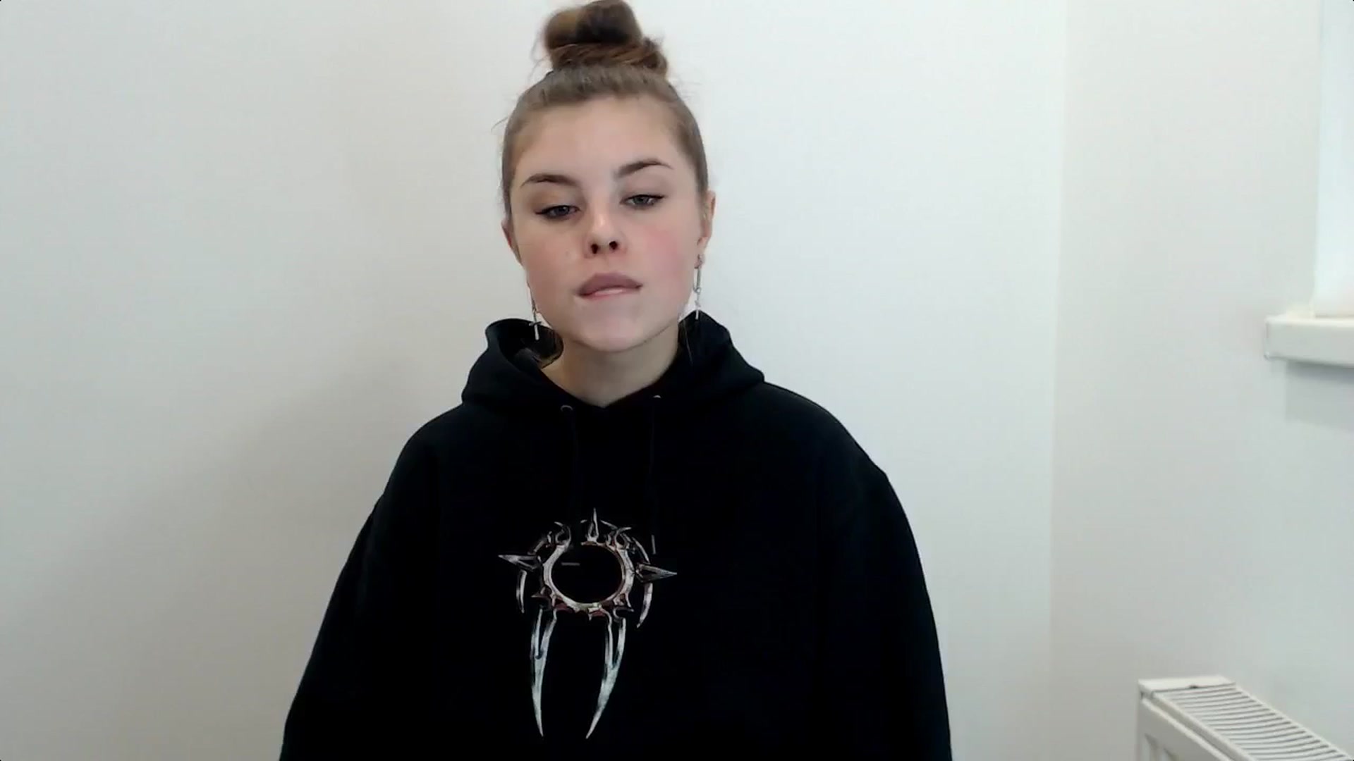 Gallery image thumbnail from Goddess_amour's myfreecams stream on, 02/05/2024, 16:25 image 6 of 20