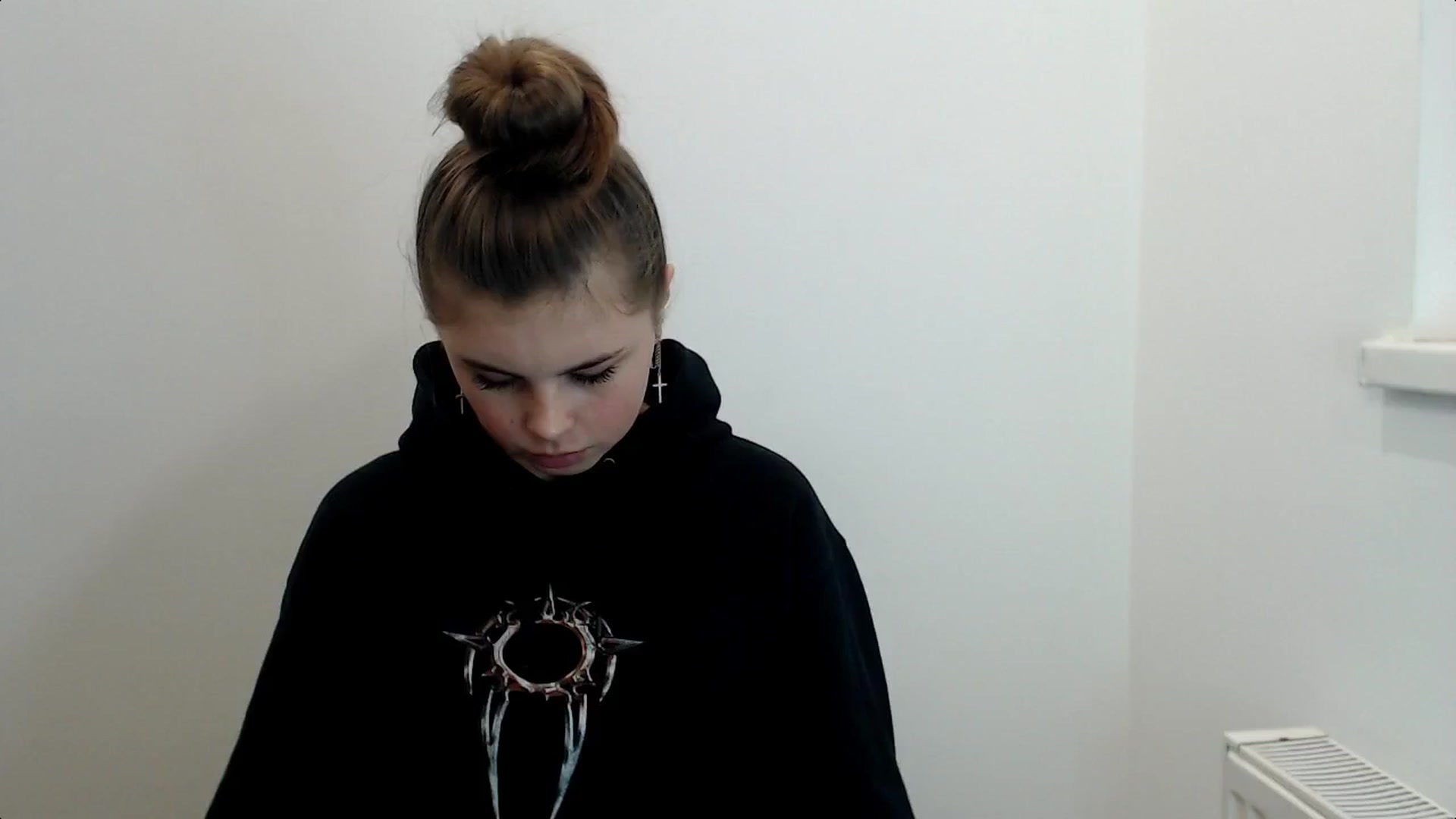 Gallery image thumbnail from Goddess_amour's myfreecams stream on, 02/05/2024, 16:25 image 12 of 20