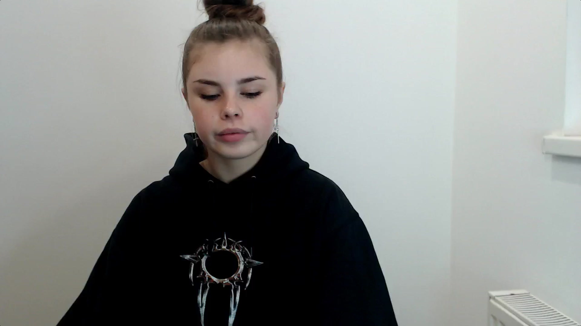 Gallery image thumbnail from Goddess_amour's myfreecams stream on, 02/05/2024, 16:25 image 9 of 20