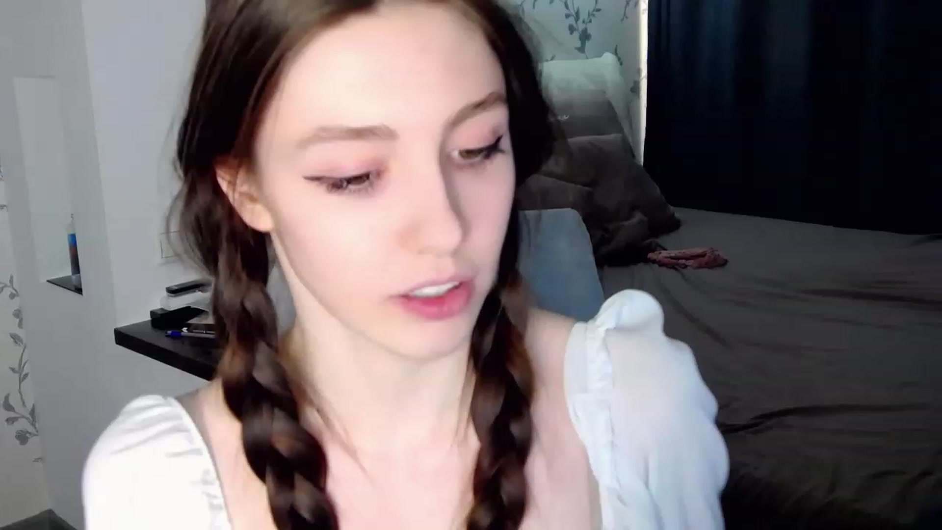 Gallery image thumbnail from Goddessblessu's myfreecams stream on, 12/09/2022, 10:20 image 2 of 20