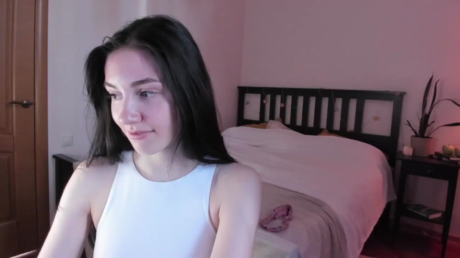 Gallery image thumbnail from Goddessblessu's myfreecams stream on, 08/06/2023, 10:30 image 4 of 20