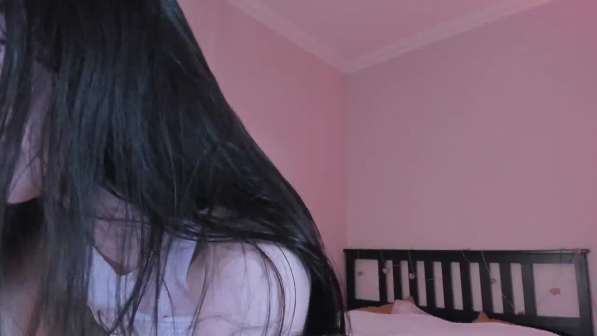 Gallery image thumbnail from Goddessblessu's myfreecams stream on, 08/06/2023, 13:09 image 18 of 20