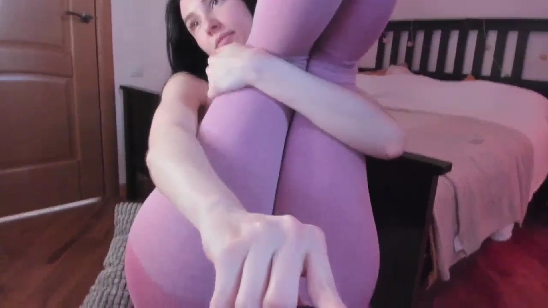 Gallery image thumbnail from Goddessblessu's myfreecams stream on, 08/06/2023, 13:09 image 19 of 20