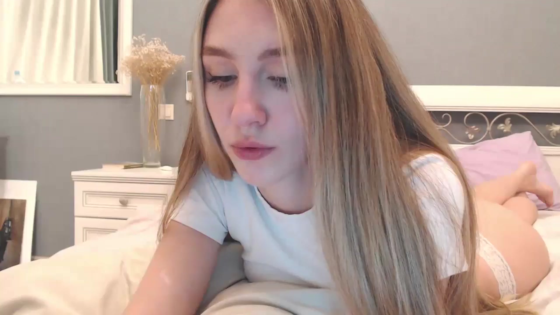 Gallery image thumbnail from Goddessblessu's myfreecams stream on, 10/29/2024, 16:29 image 7 of 20