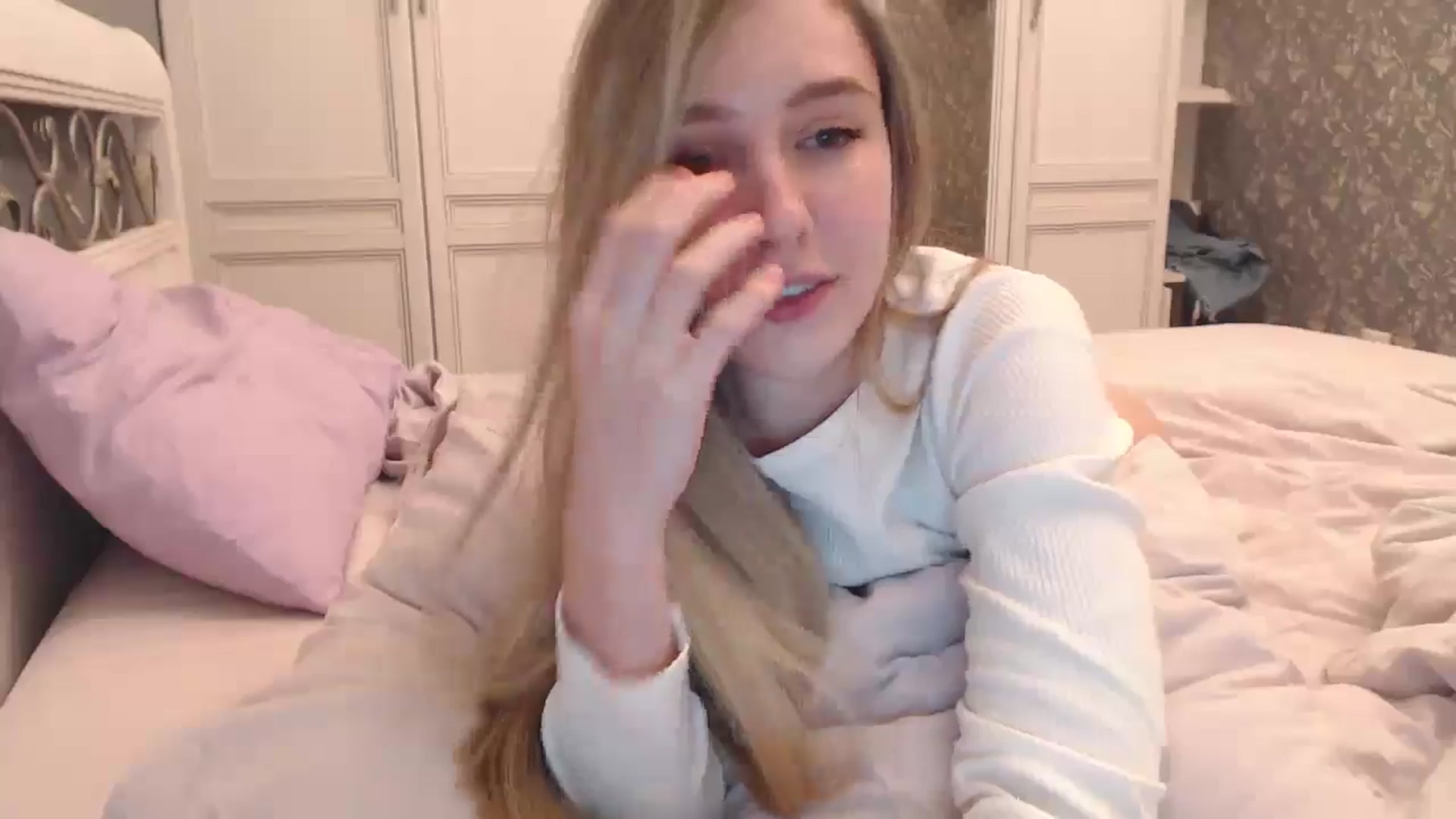 Gallery image thumbnail from Goddessblessu's myfreecams stream on, 10/30/2024, 21:21 image 7 of 20