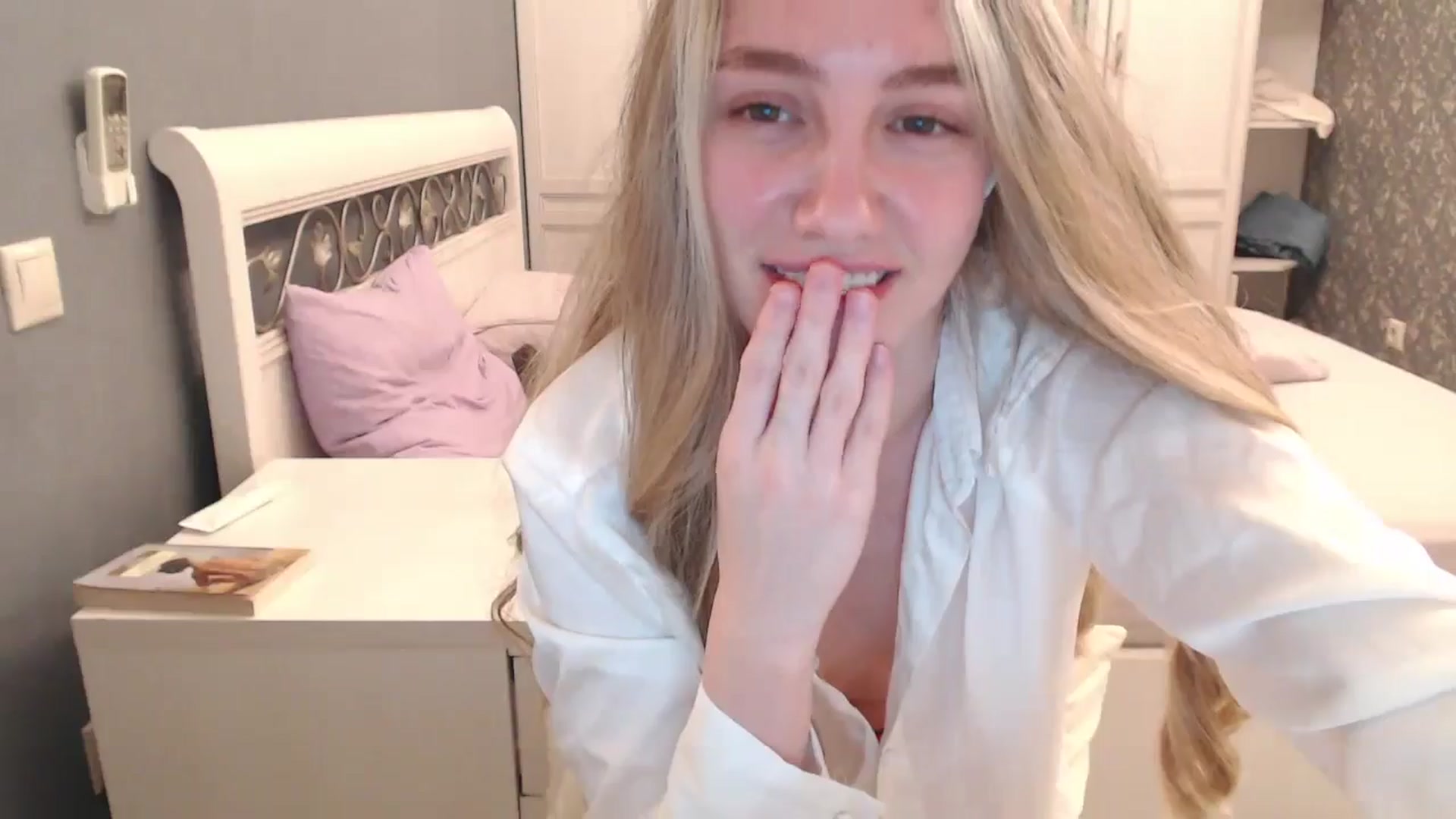 Gallery image thumbnail from Goddessblessu's myfreecams stream on, 11/01/2024, 22:48 image 7 of 20