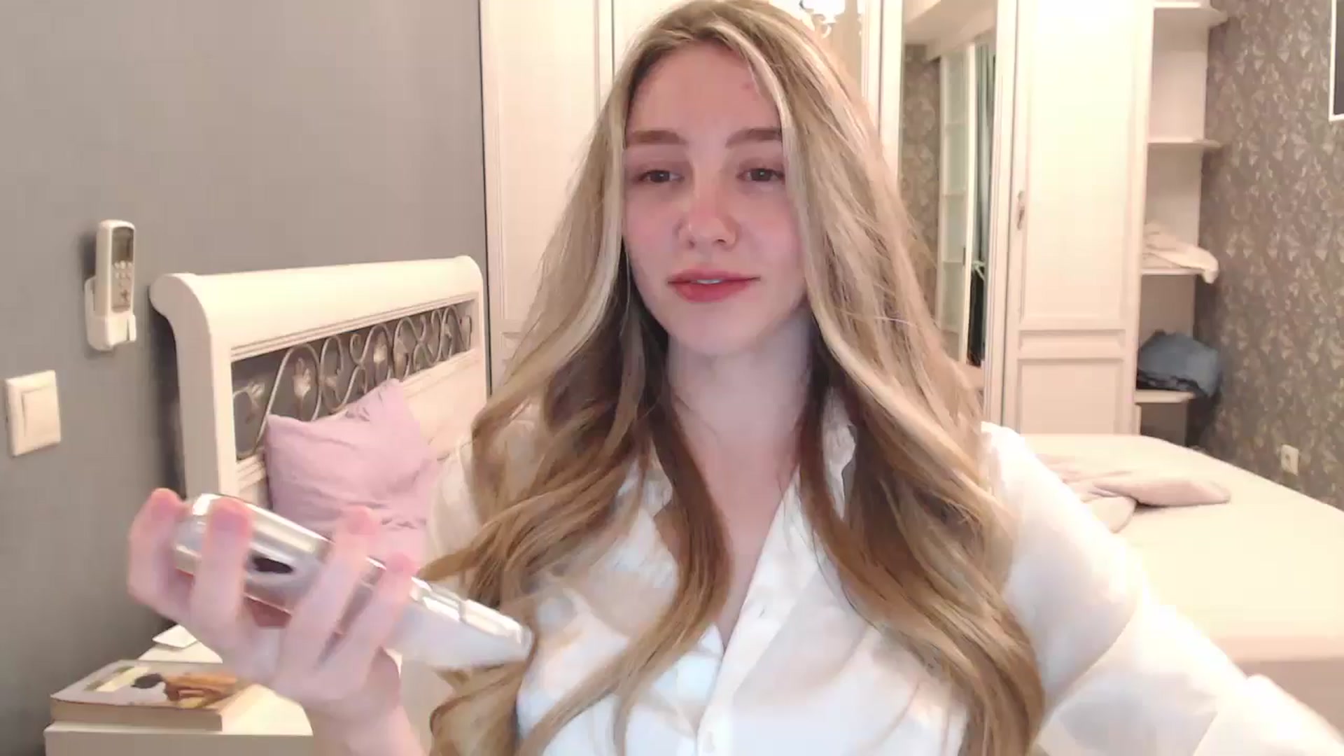 Gallery image thumbnail from Goddessblessu's myfreecams stream on, 11/01/2024, 22:48 image 1 of 20