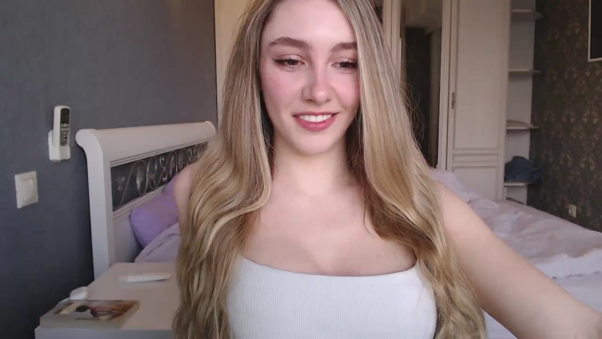 Gallery image thumbnail from Goddessblessu's myfreecams stream on, 11/03/2024, 13:37 image 12 of 20