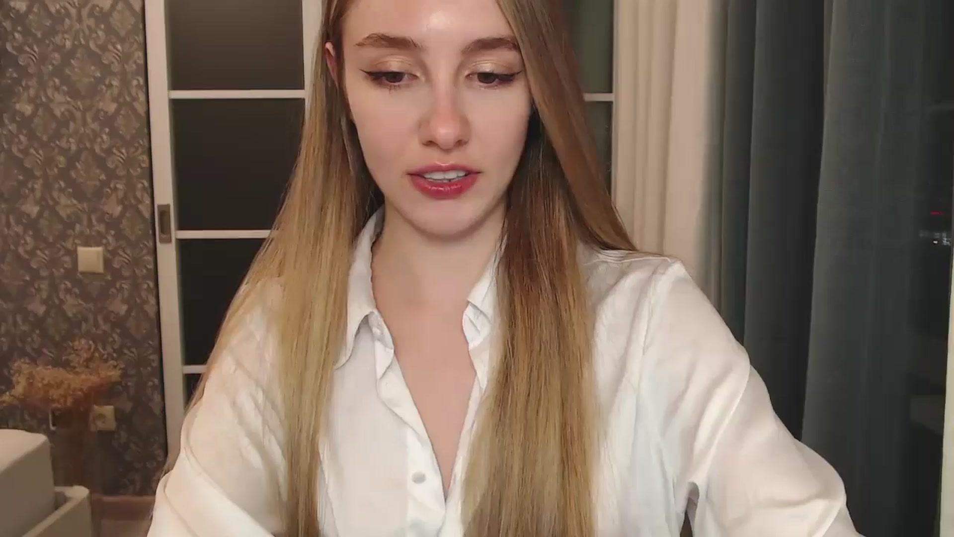 Gallery image thumbnail from Goddessblessu's myfreecams stream on, 11/04/2024, 19:25 image 10 of 20