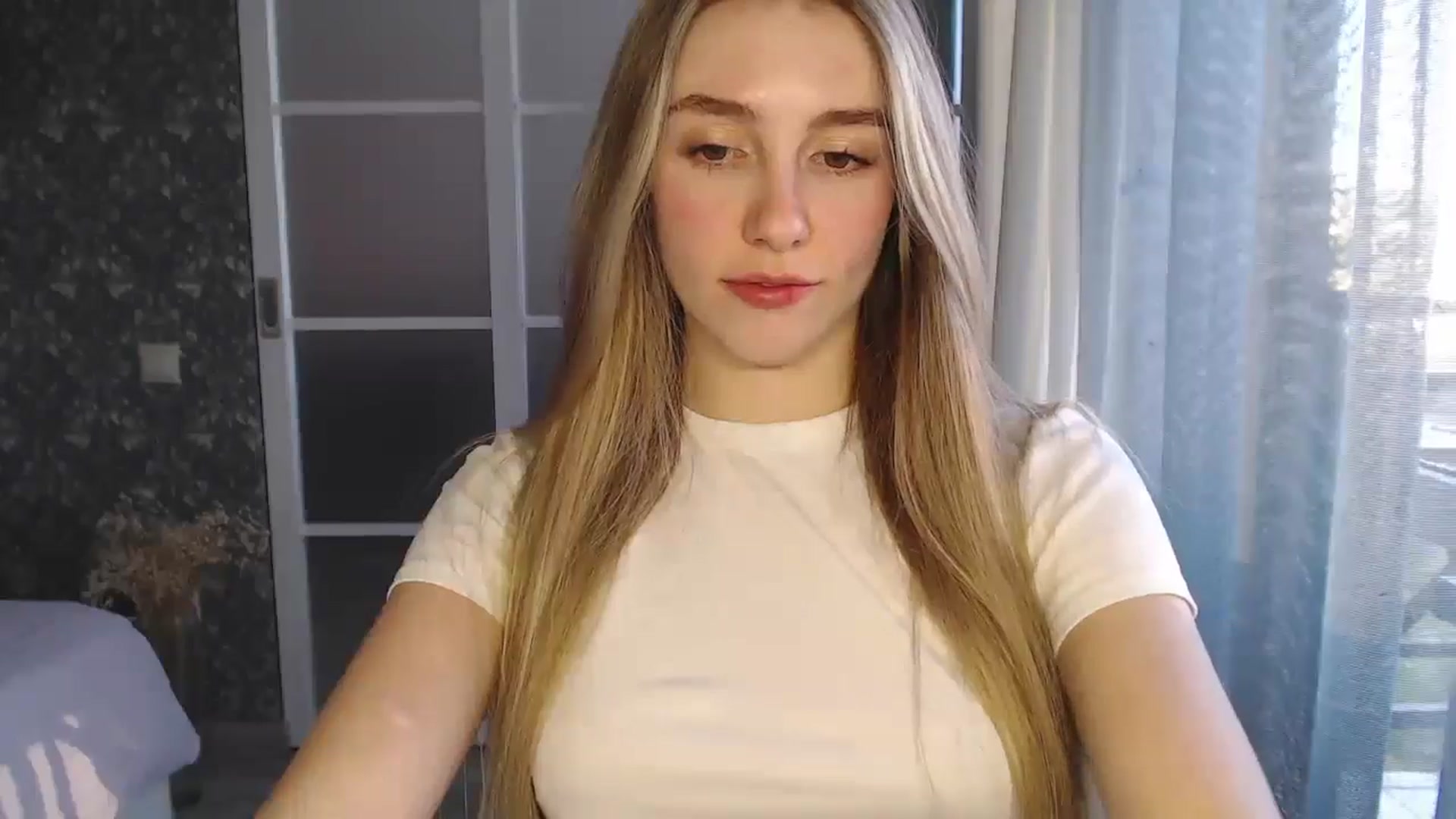 Gallery image thumbnail from Goddessblessu's myfreecams stream on, 11/05/2024, 13:30 image 8 of 20